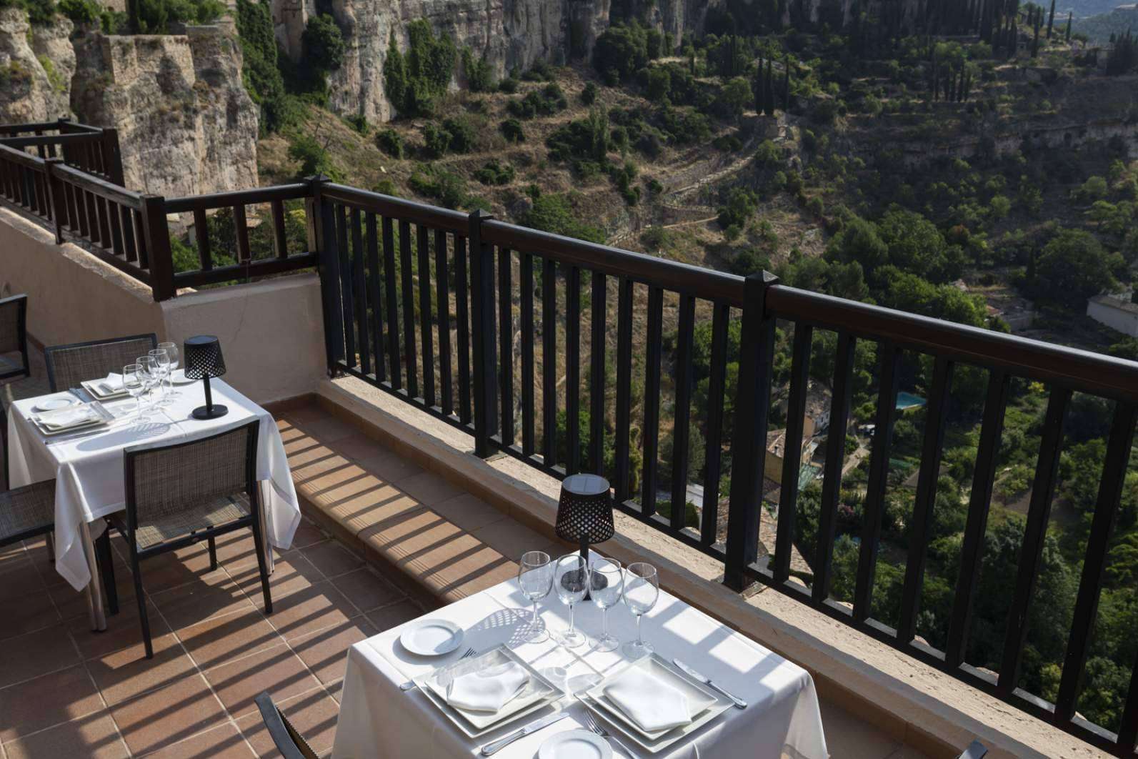 Realizar comidas para eventos y celebraciones en Cuenca