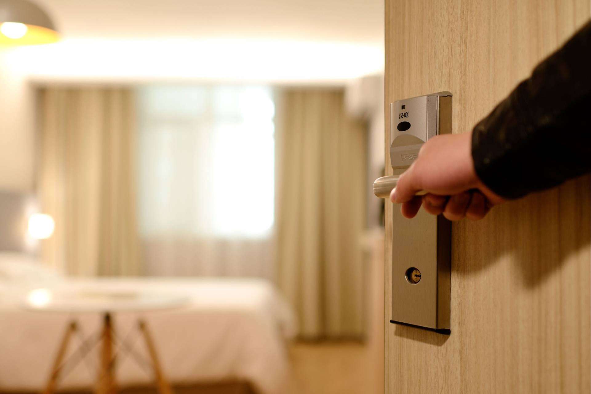 La revolución hotelera en FITUR 2024 con EISI HOTEL