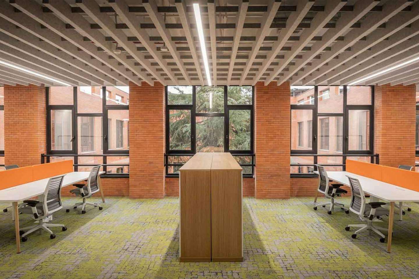 ISO 229555 y el confort acústico en oficinas abiertas