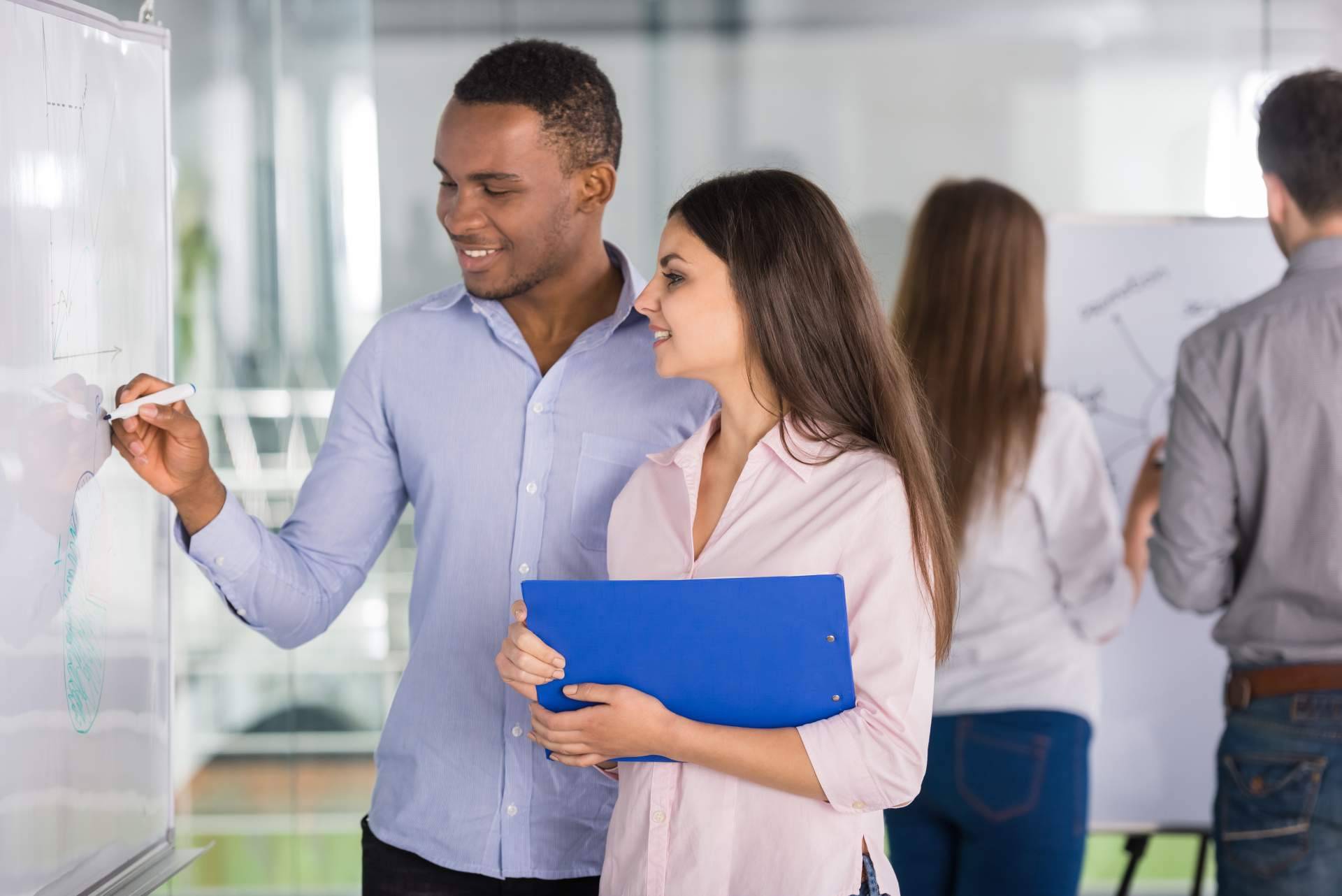 Becadvisor promueve el desarrollo profesional y el crecimiento personal de los jóvenes