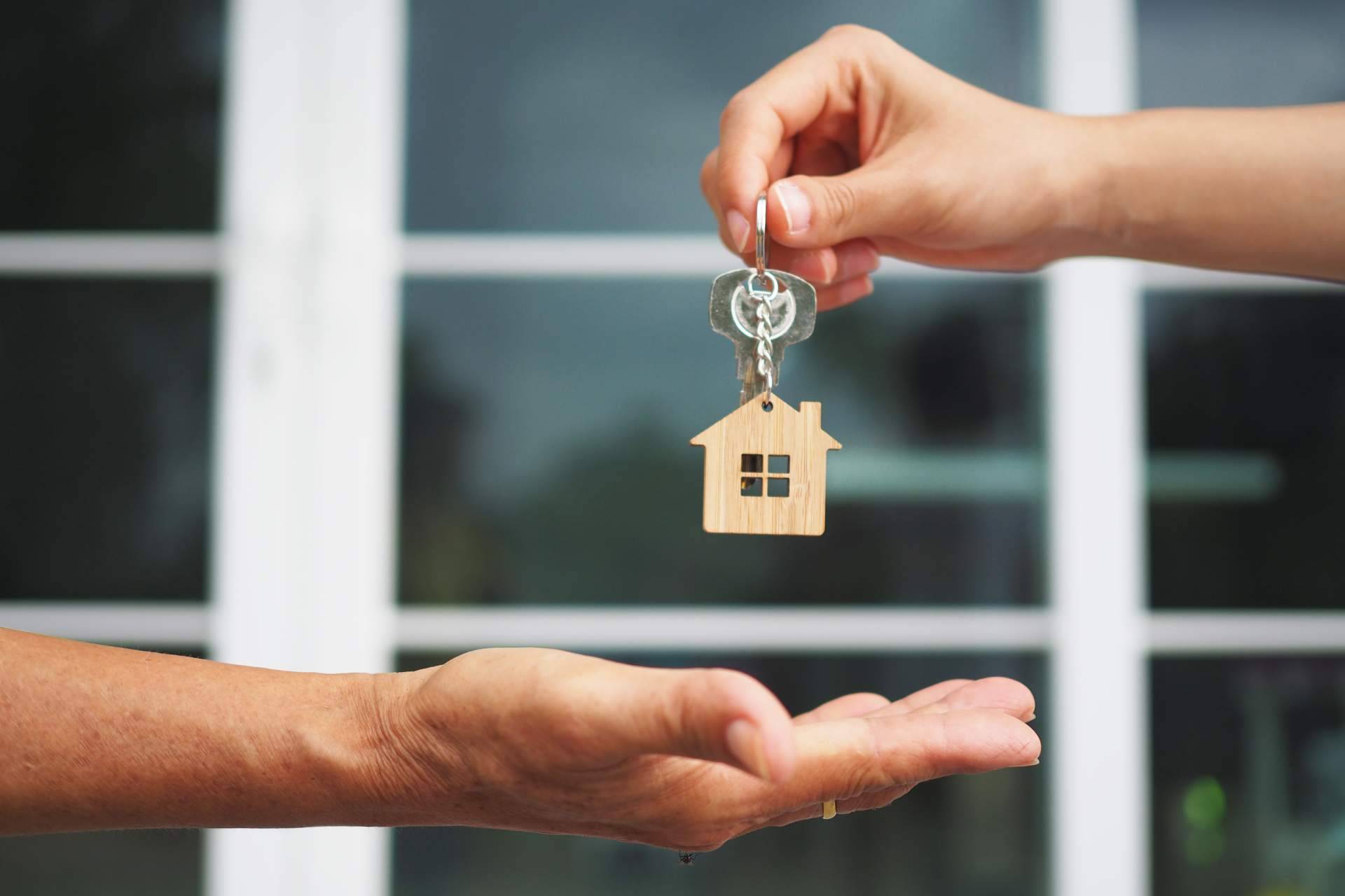 Se estrena un nuevo servicio de RealAdvisor para buscar inmobiliarias en Madrid por municipio