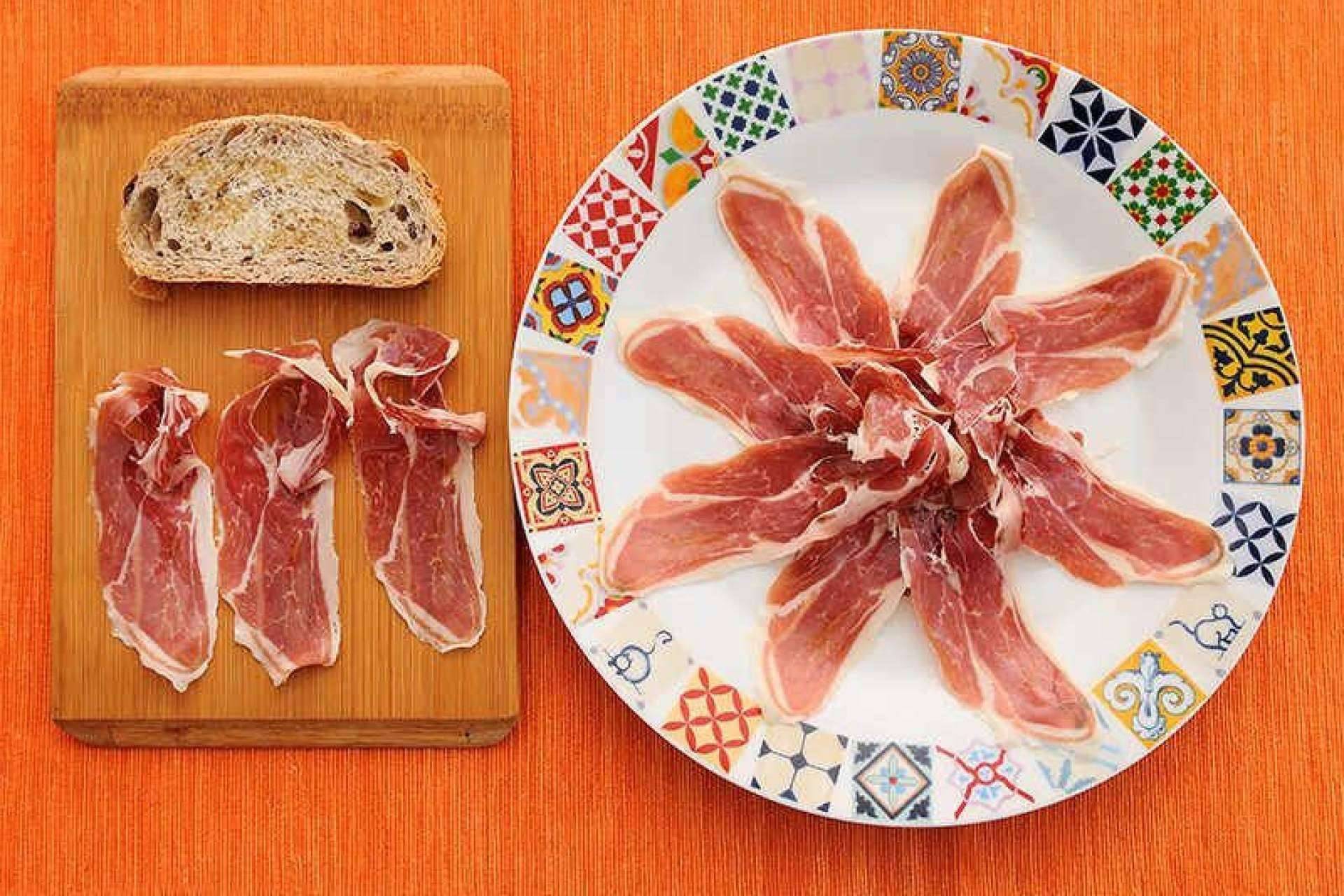 ¿En qué se diferencia el jamón de Trevélez? Gastronomic Spain