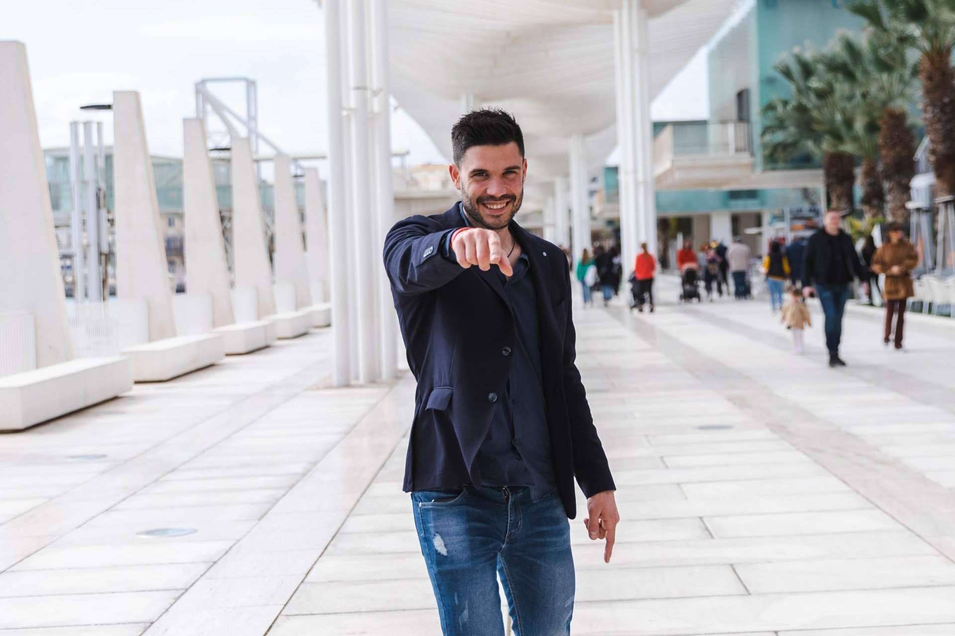 Garantía de resultados por contrato a los clientes con la empresa de marketing Deleire