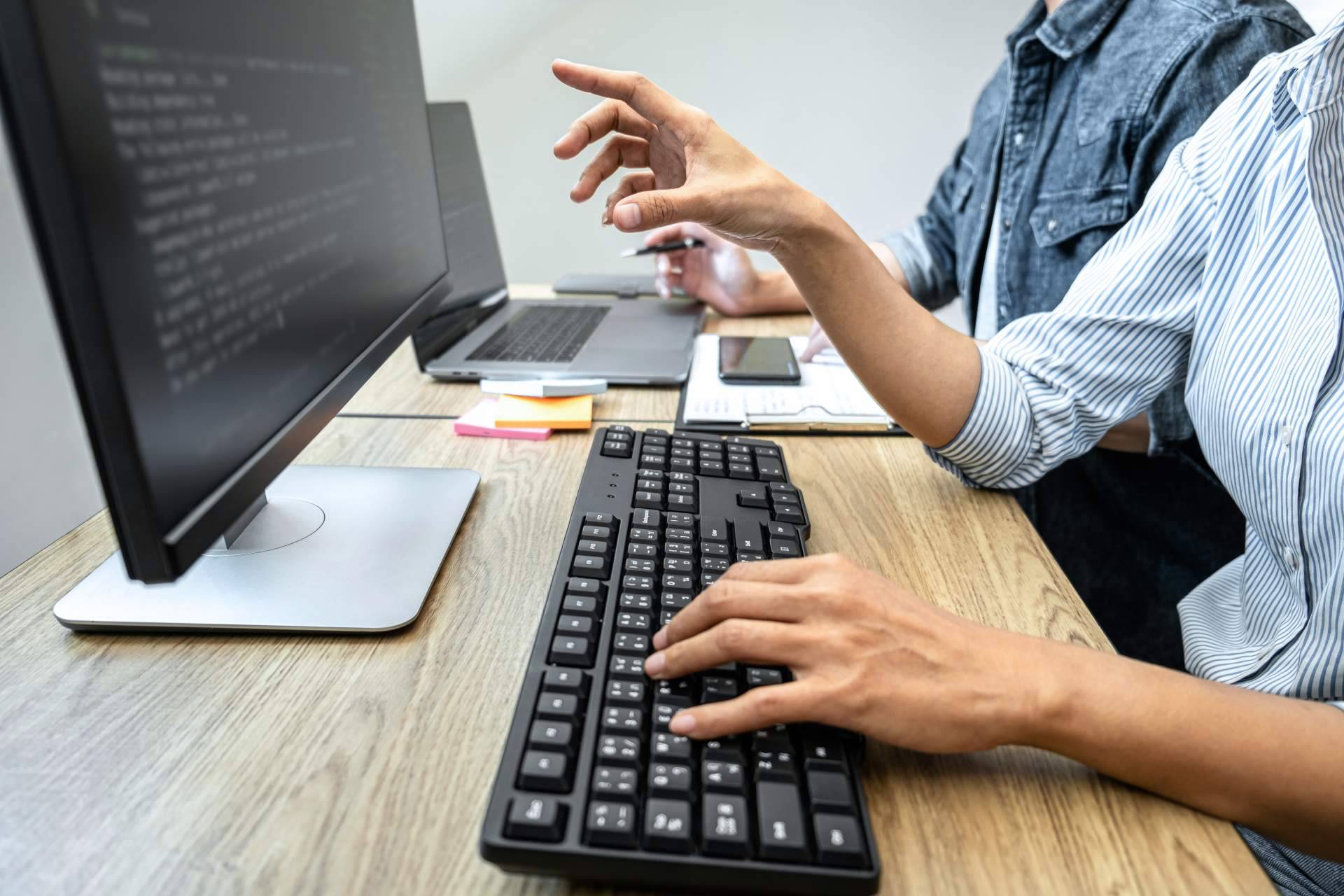 ¿Cómo encontrar un servicio de diseño web en Barcelona? Mediatics