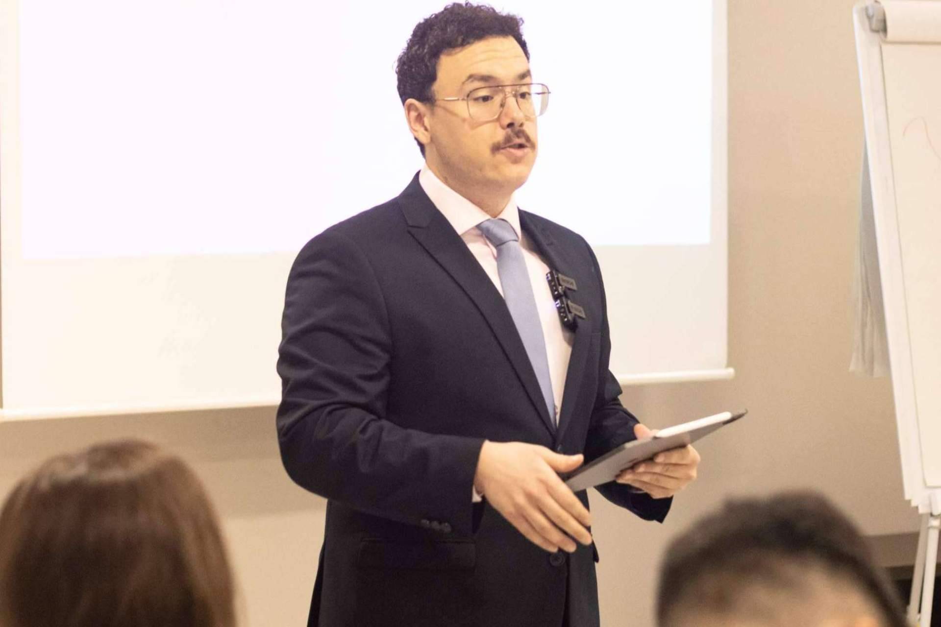 Conseguir que la audiencia quiera escuchar