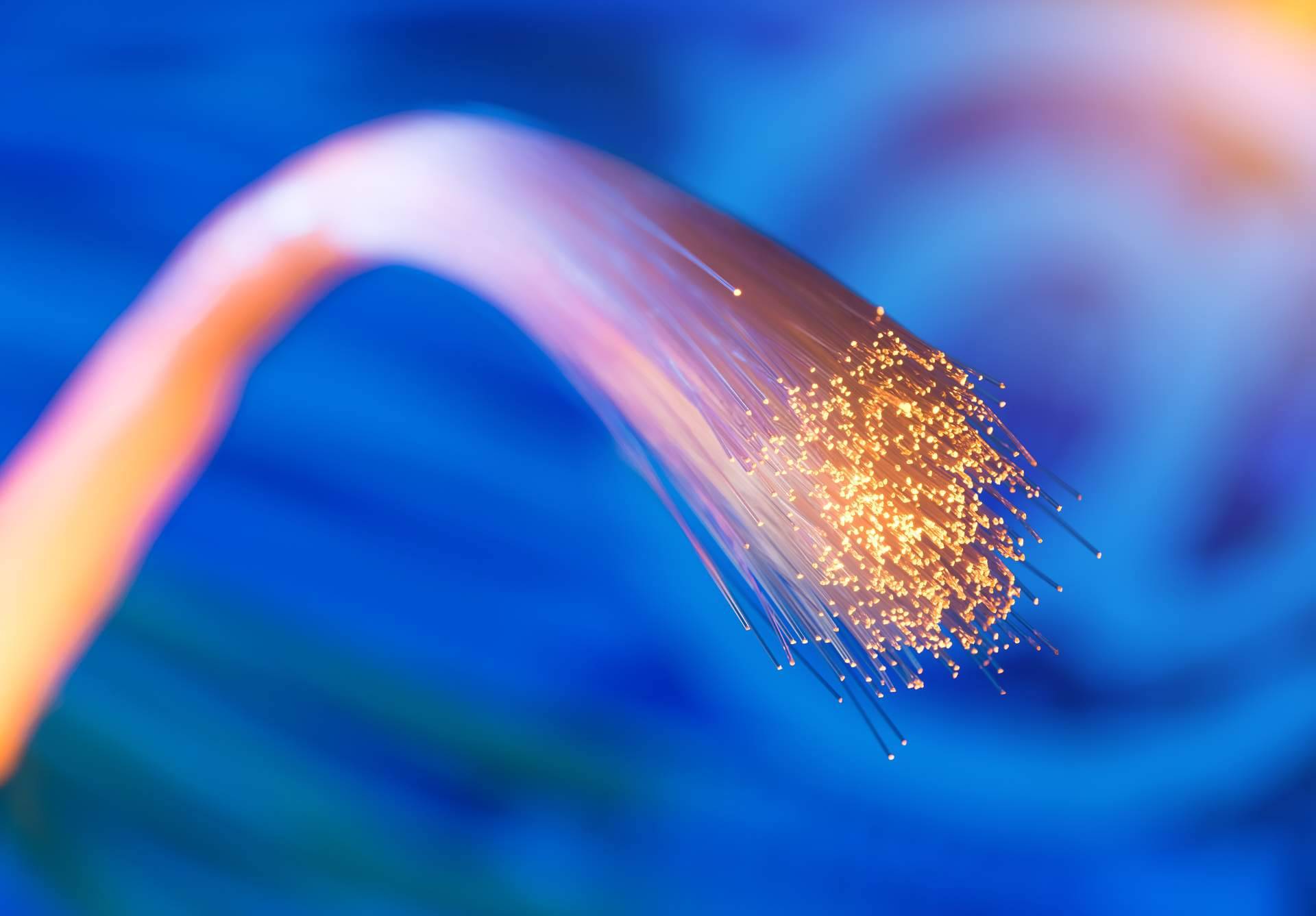 ¿No llega bien el wifi? Conectividad con Fibra Óptica Plástica
