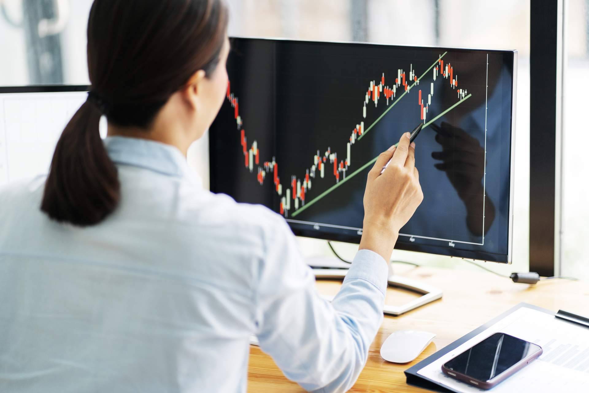 ¿Dónde encontrar un curso para aprender trading algorítmico con Python totalmente gratis?
