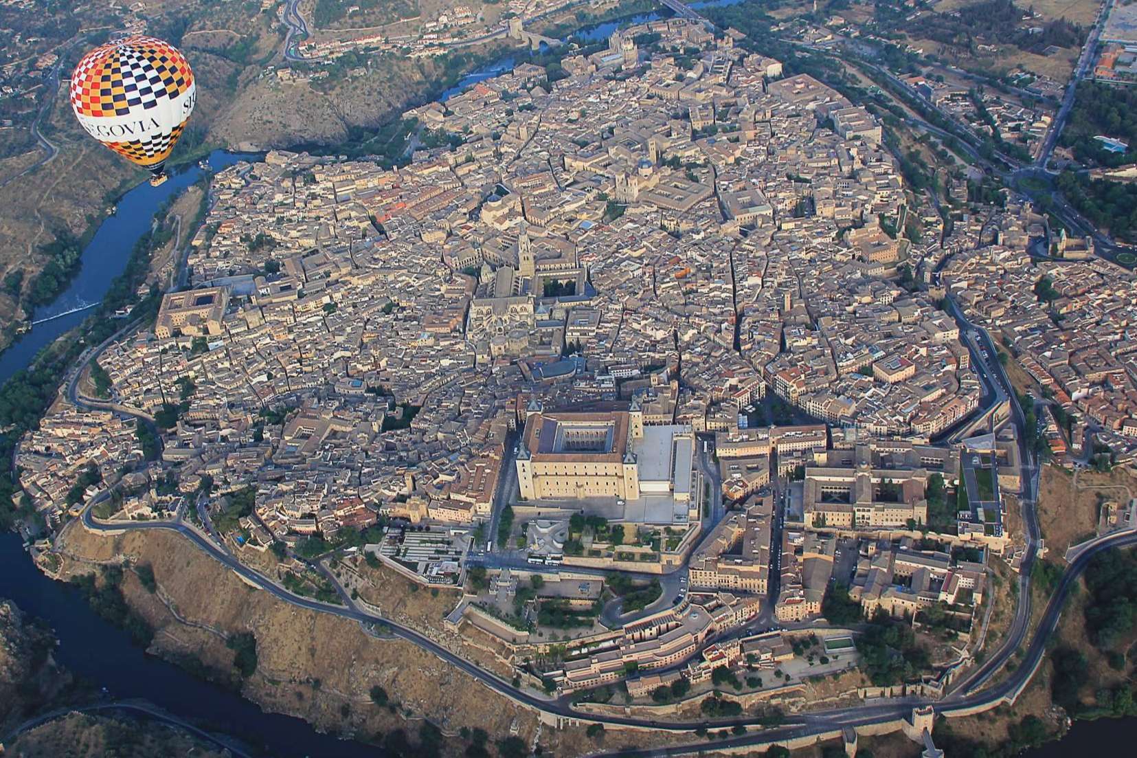 Viajar en Globo, la empresa que ofrece una experiencia sobre ciudades declaradas Patrimonio de la Humanidad