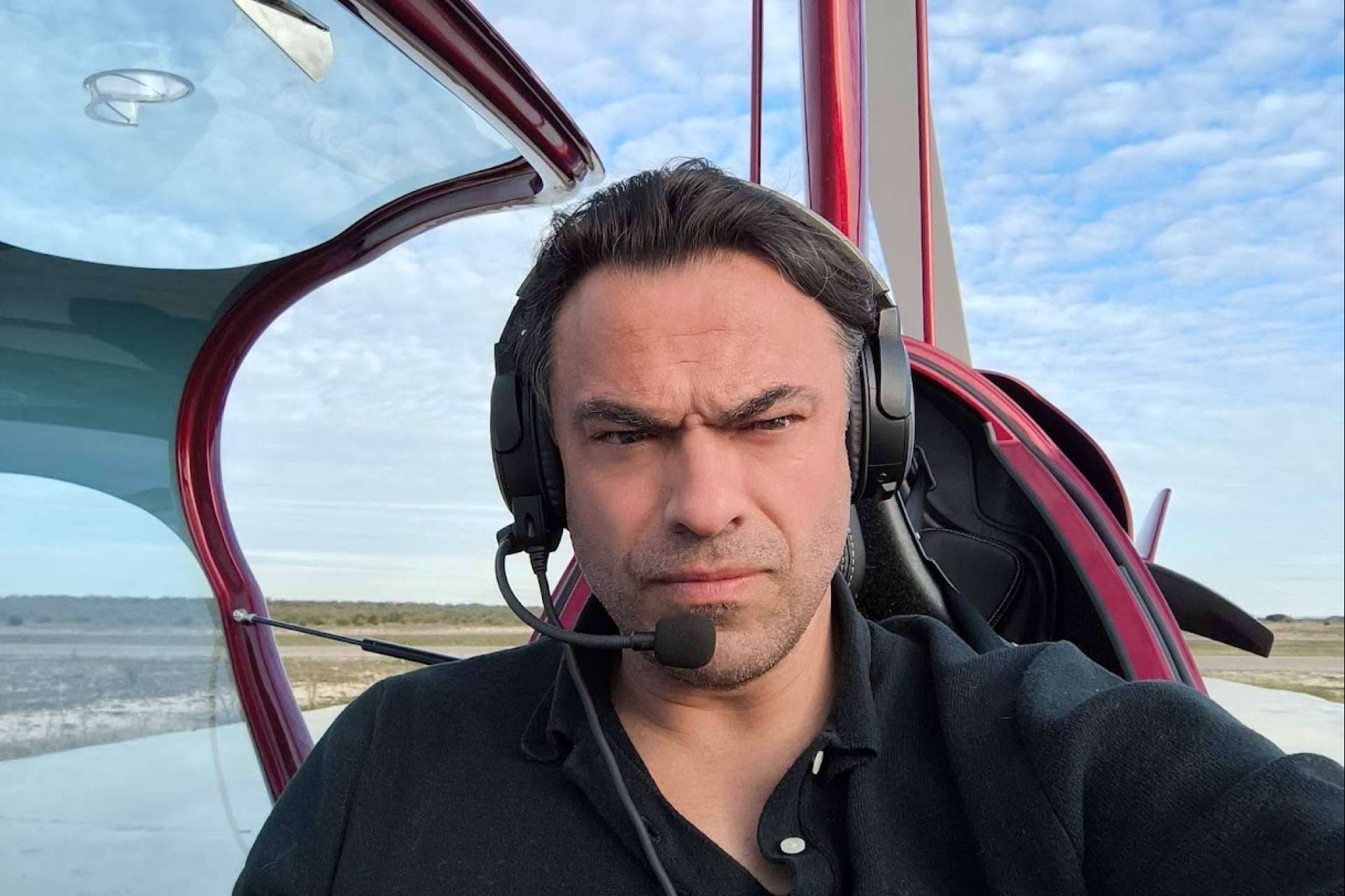 Miguel Ferrero, CEO de NO Name Sport, se prepara para una misión análoga a Marte con Astroland Agency