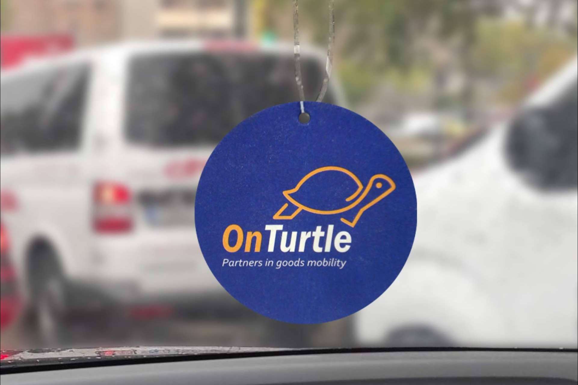 Ambientadores para coche personalizados con publicidad, una opción disponible en Publiambientador
