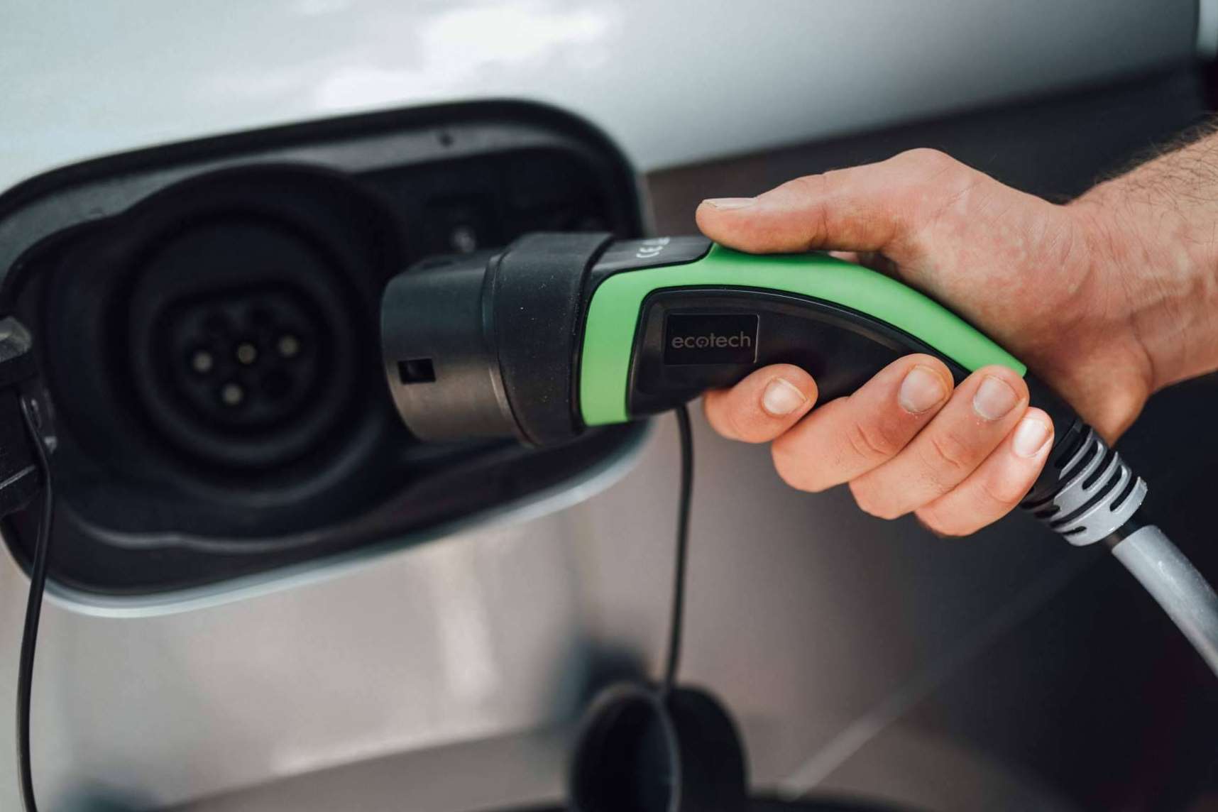 ¿Qué soluciones para todo tipo de instalaciones públicas ofrece Ecotech?