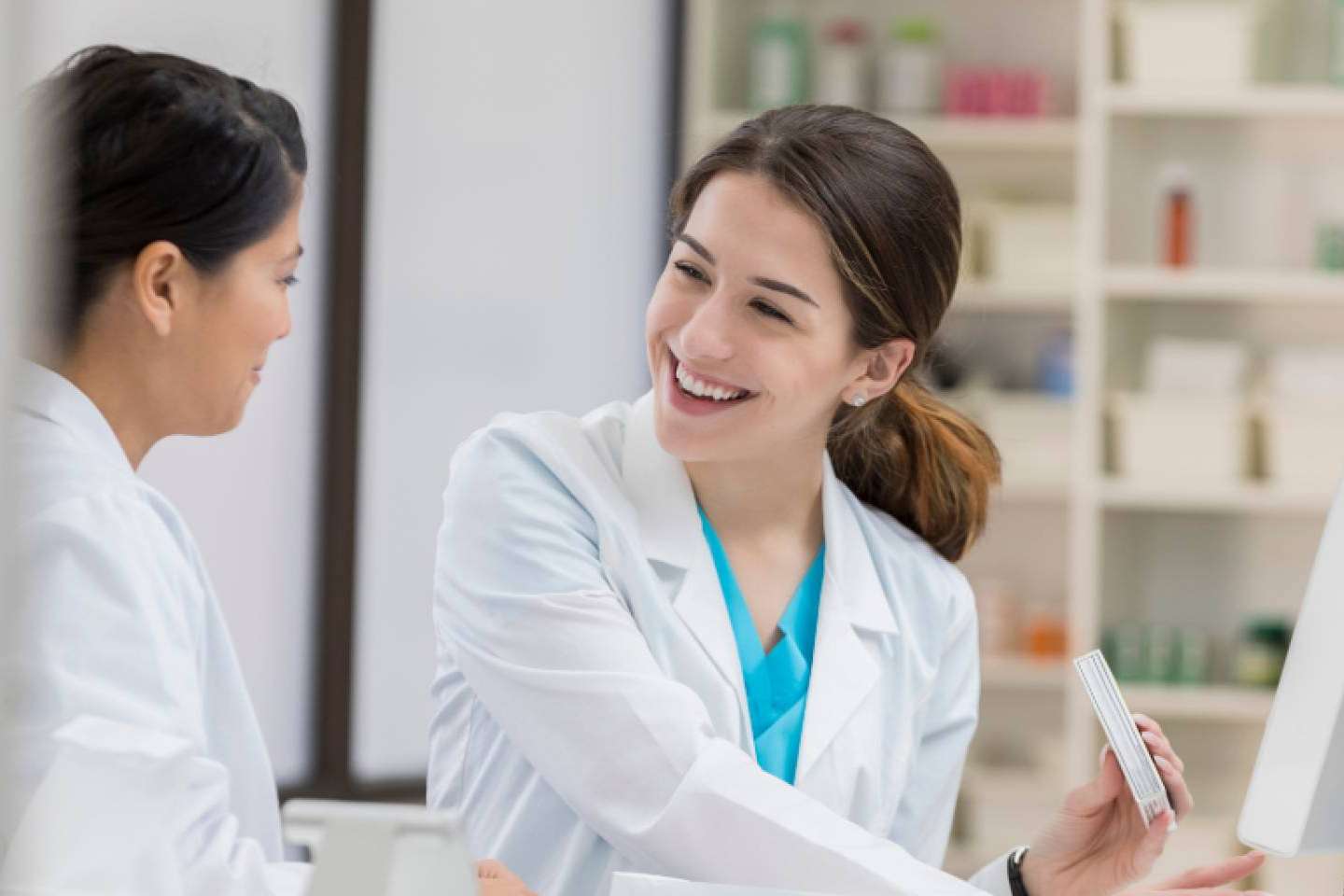 Urbagesa Farmacias, compañía experta en la gestión de compraventa de farmacias