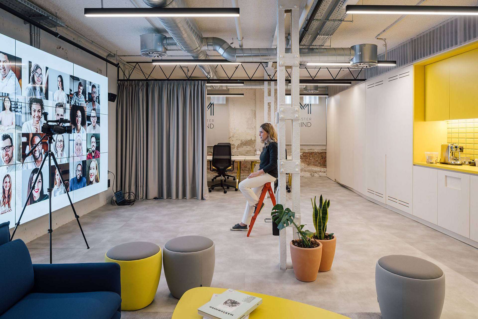 Mastermind Place dispone de una sala de eventos y de grabación de podcast en el centro de Madrid