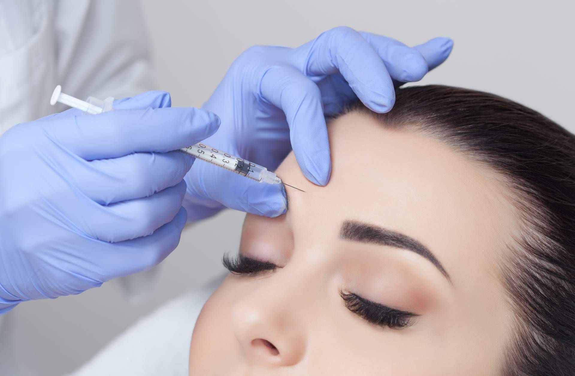 Aplicación y cuidados básicos que requiere la toxina botulínica, de la mano de Centro Estética El Pilar