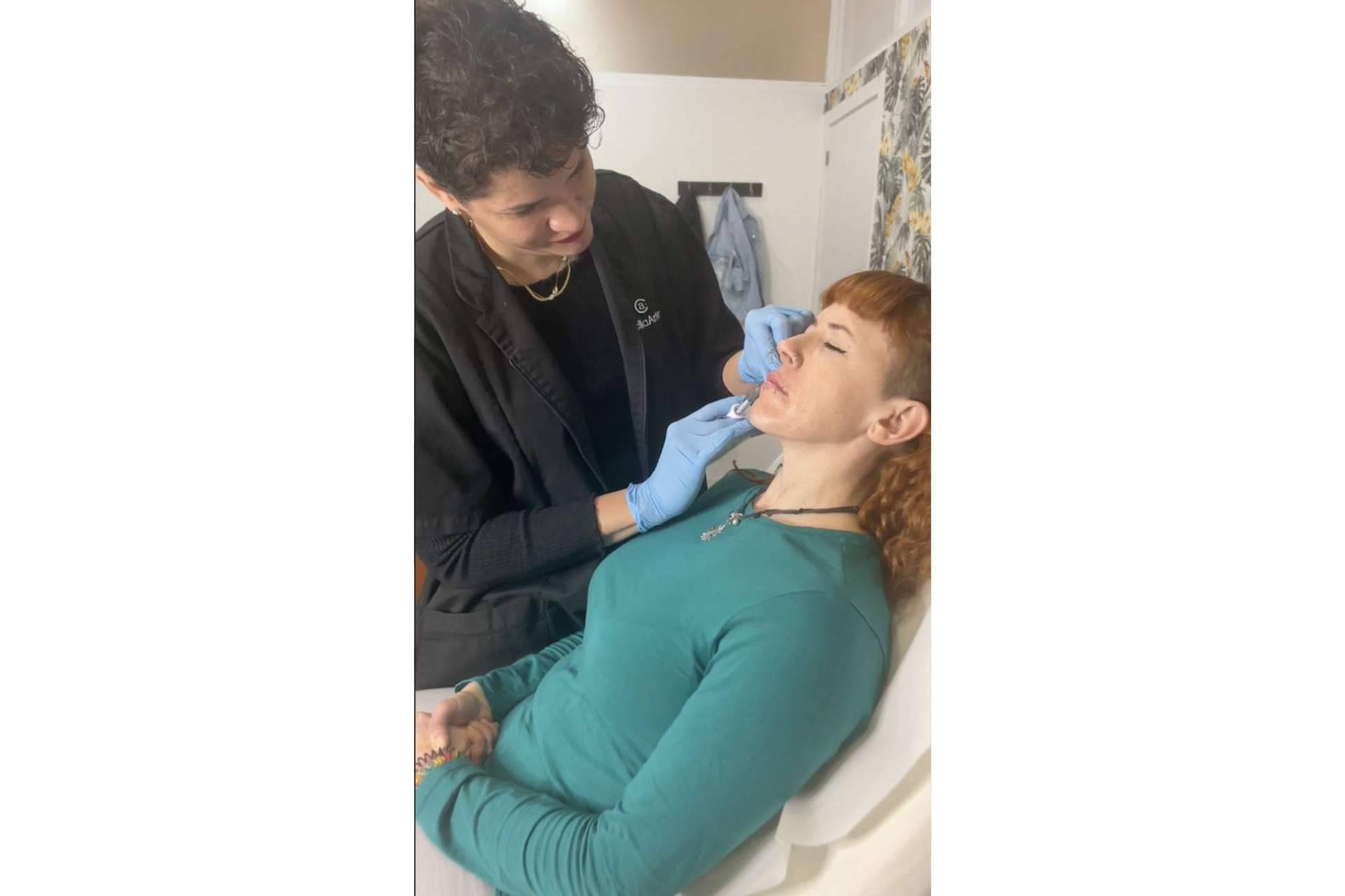 Tratamientos faciales para un rostro perfecto; aumento de labios de la mano de Cecilia Arthur