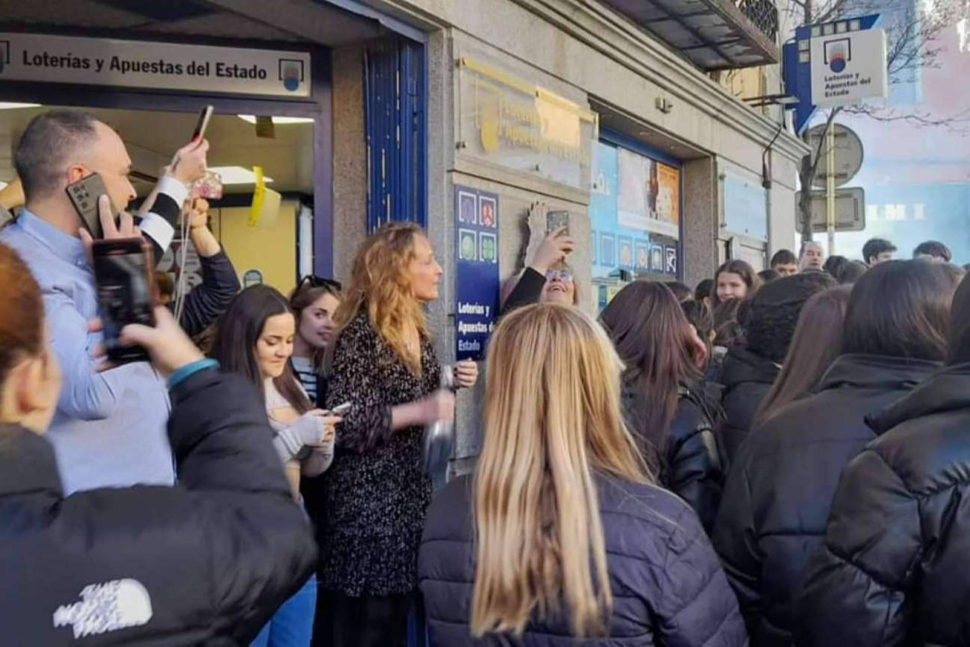La lotería que reparte 27.000€ diarios en premios está en San Lorenzo de El Escorial