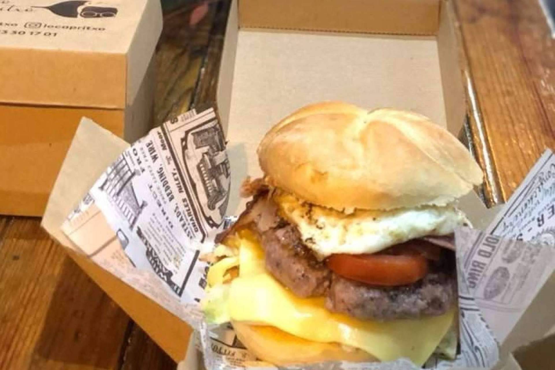 Contar con una caja de burger personalizada para restaurantes con Mobento