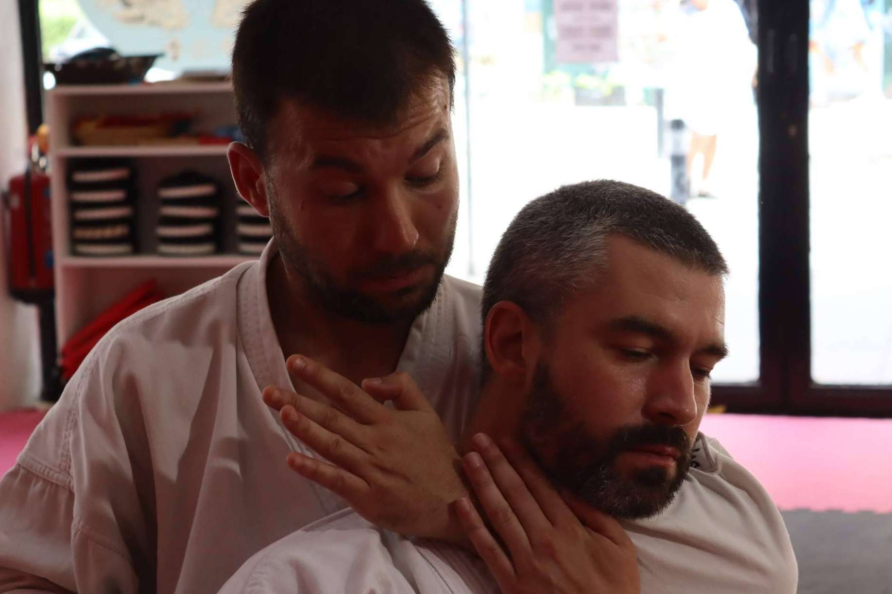 La experiencia transformadora del Kenpo Kai para adultos en el Dojo