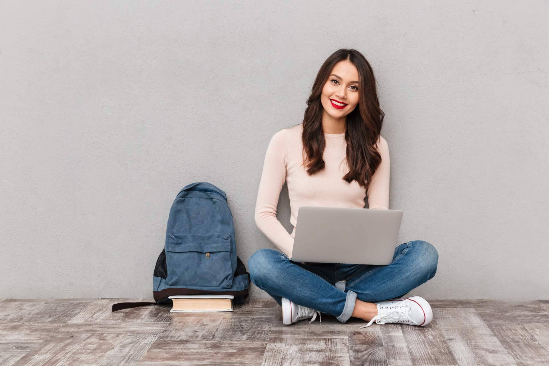 Anticipar la búsqueda de pisos de alquiler para estudiantes con LIVE4LIFE