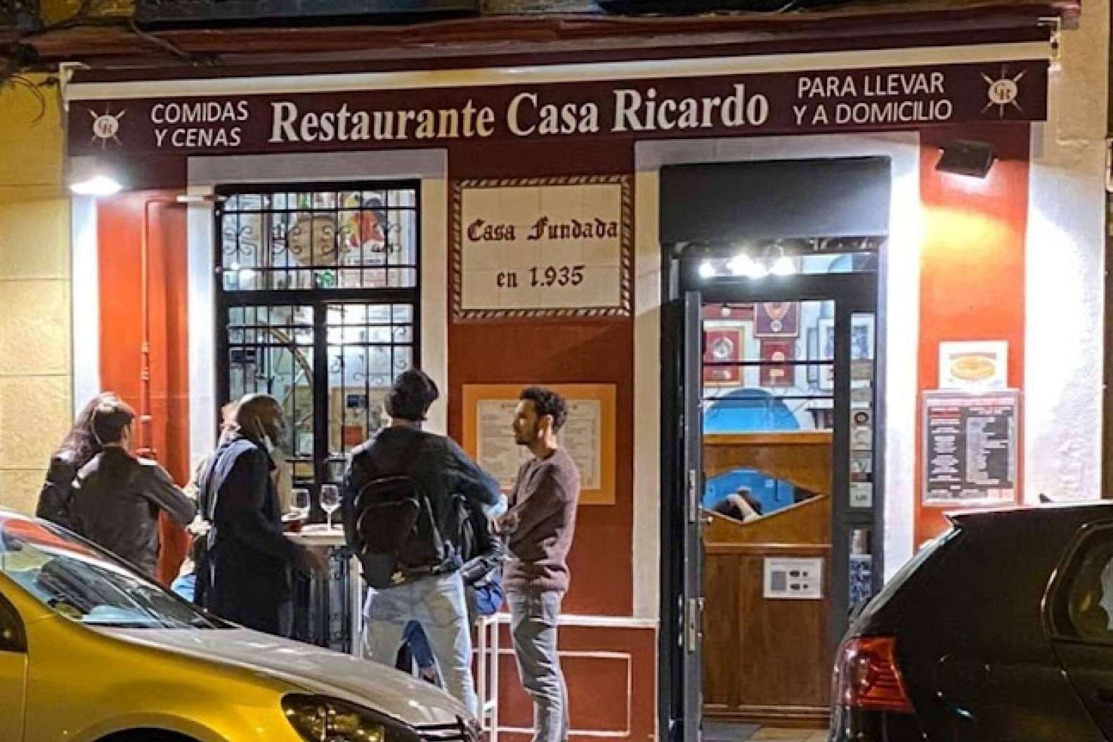 El restaurante madrileño Casa Ricardo destaca por ofrecer uno de los mejores rabos de toro de la ciudad