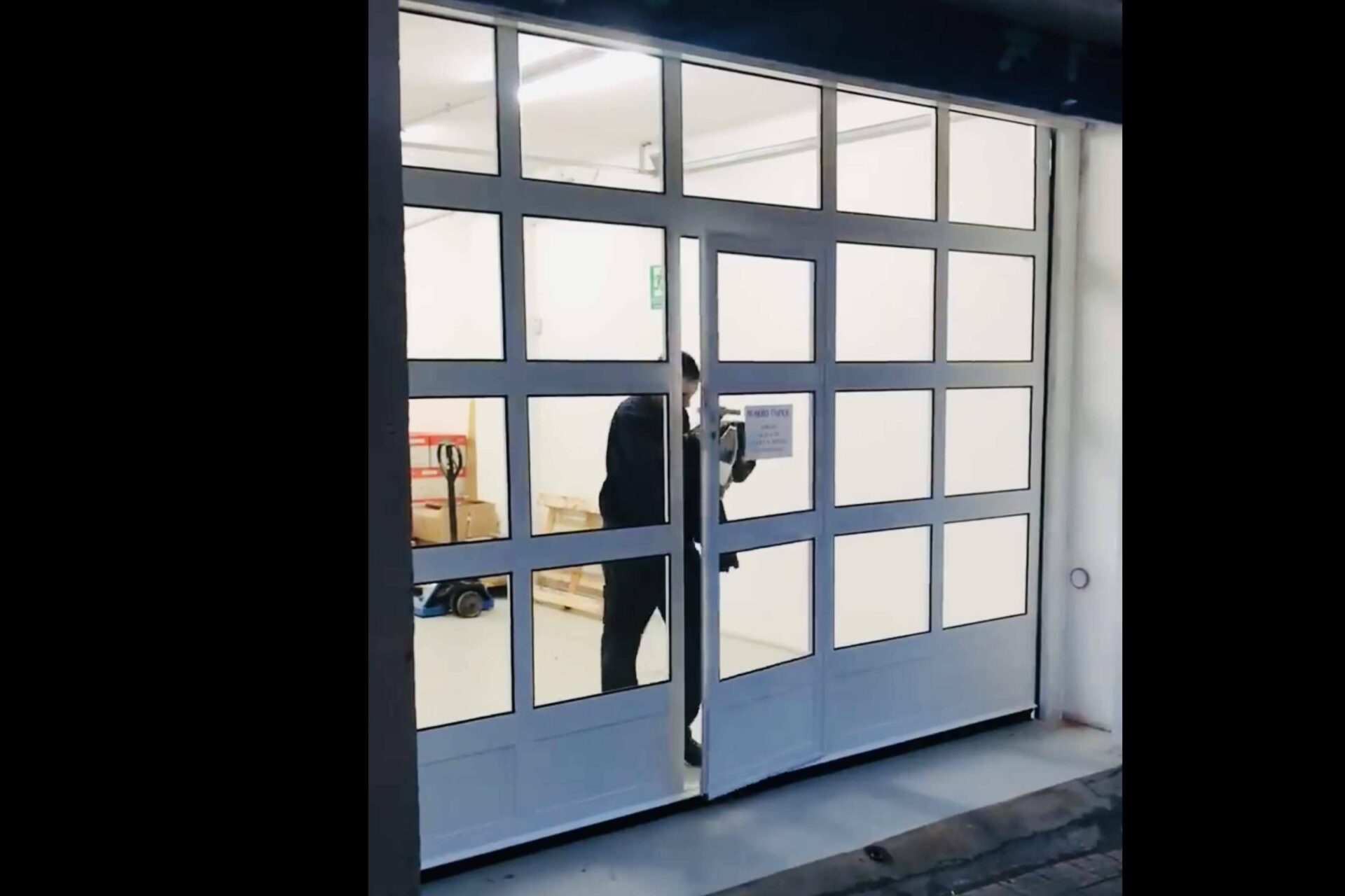 El diseño estético de las puertas automáticas de Acefic en función de sus requerimientos funcionales