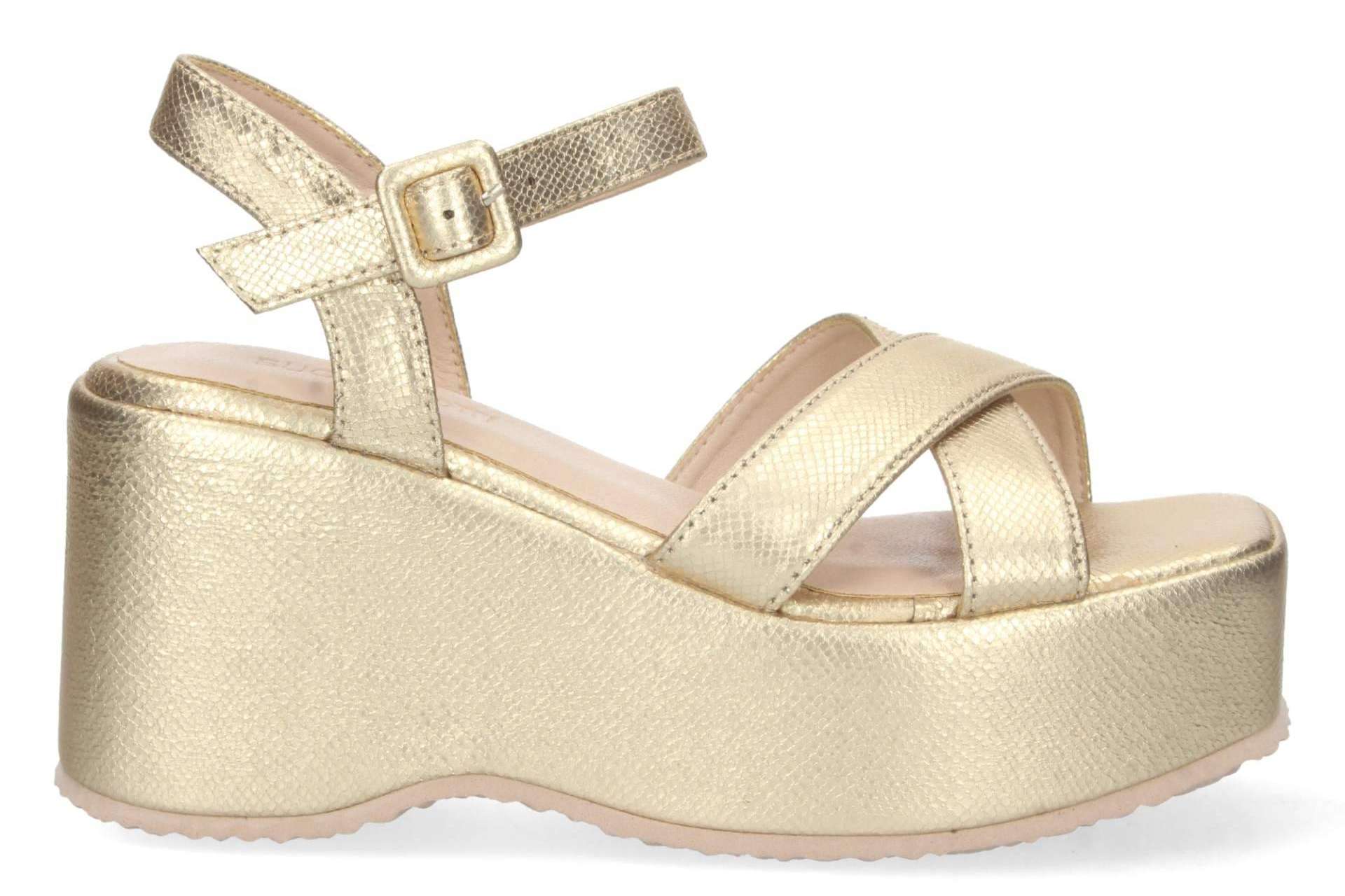 Sandalias que combinan estilo y comodidad para ofrecer el calzado ideal en los días soleados