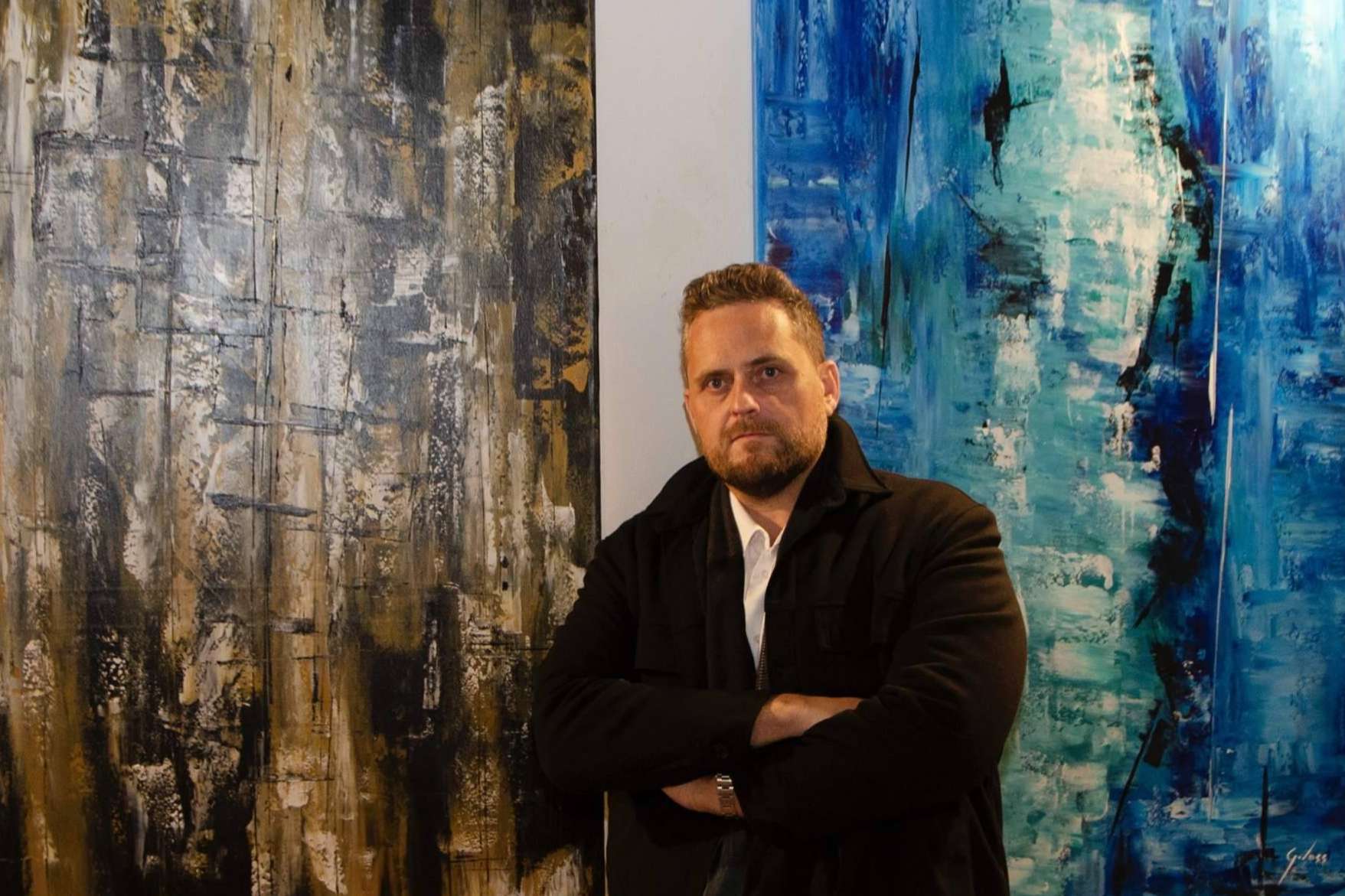Después de su paso exitoso por la Feria de Arte de Hong Kong, Gabriel Lass es uno de los pintores emergentes del momento