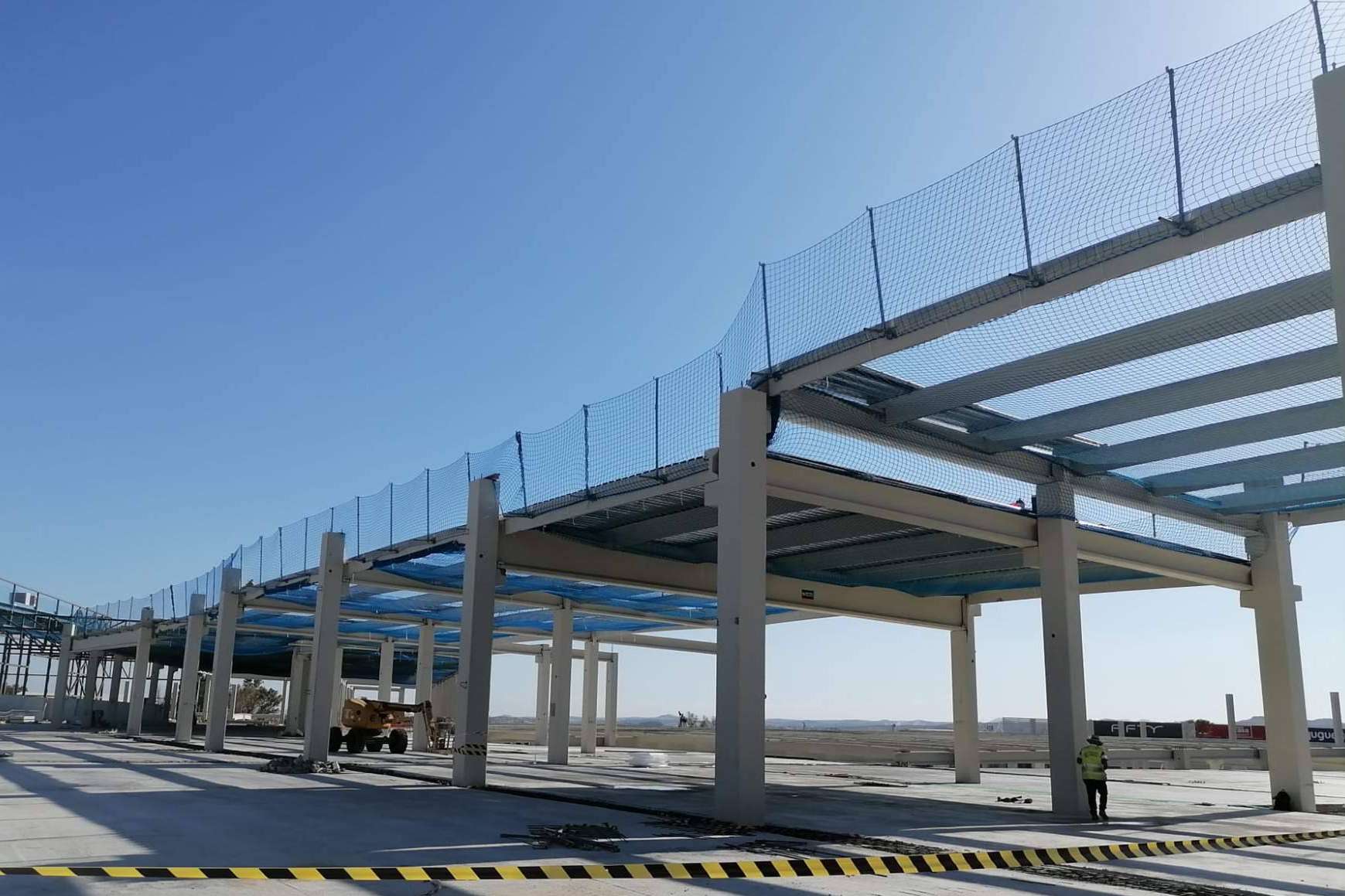 Redes y Protección garantiza la seguridad de los trabajadores en la construcción industrial