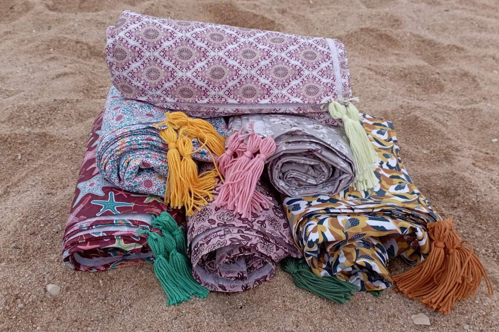 Destacar en este verano con los pareos versátiles de Pareo Playa