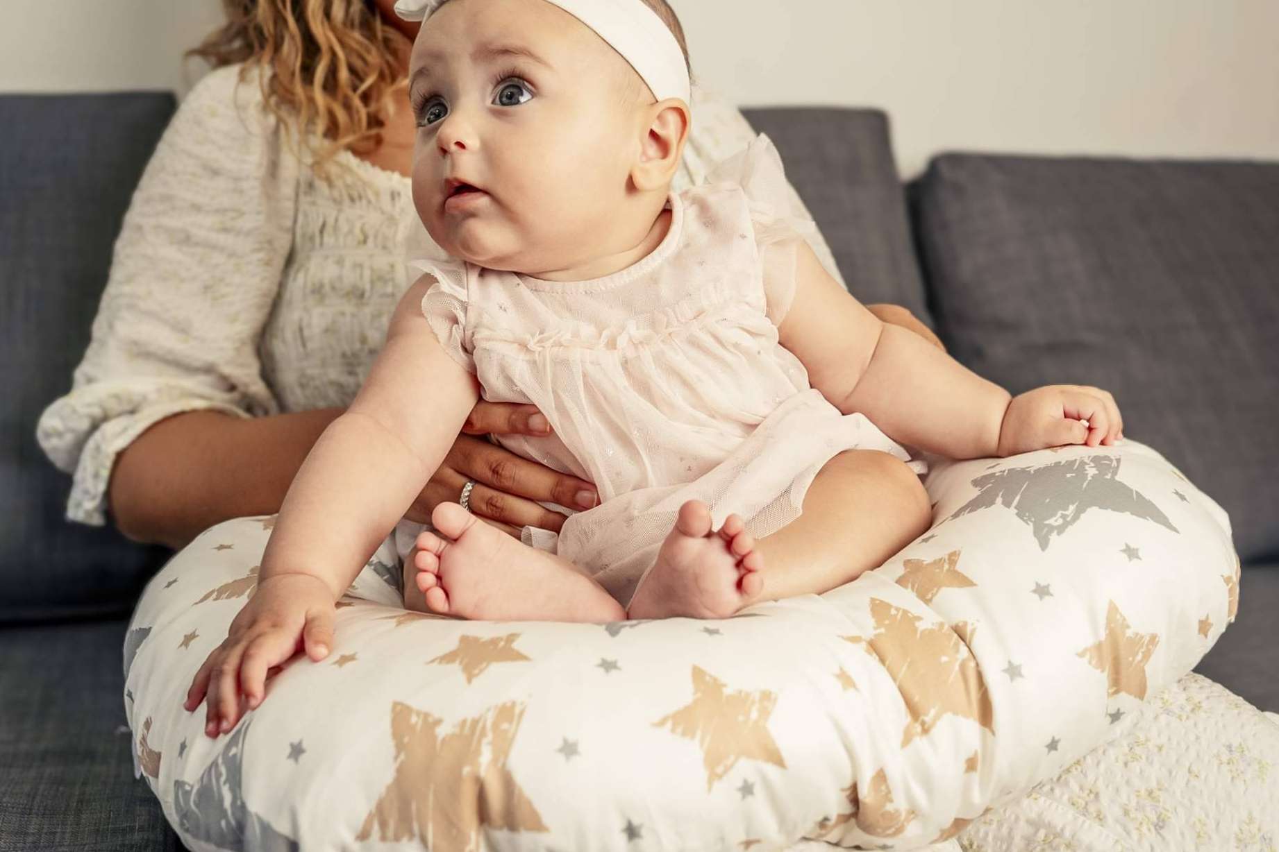 Sonora Baby mejora la experiencia de la lactancia materna con su cojín de lactancia