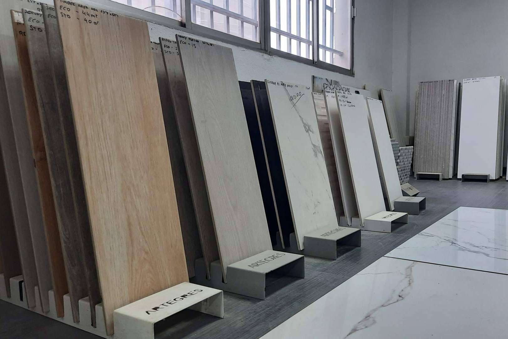 Azulejos Outlet de primeras marcas nacionales
