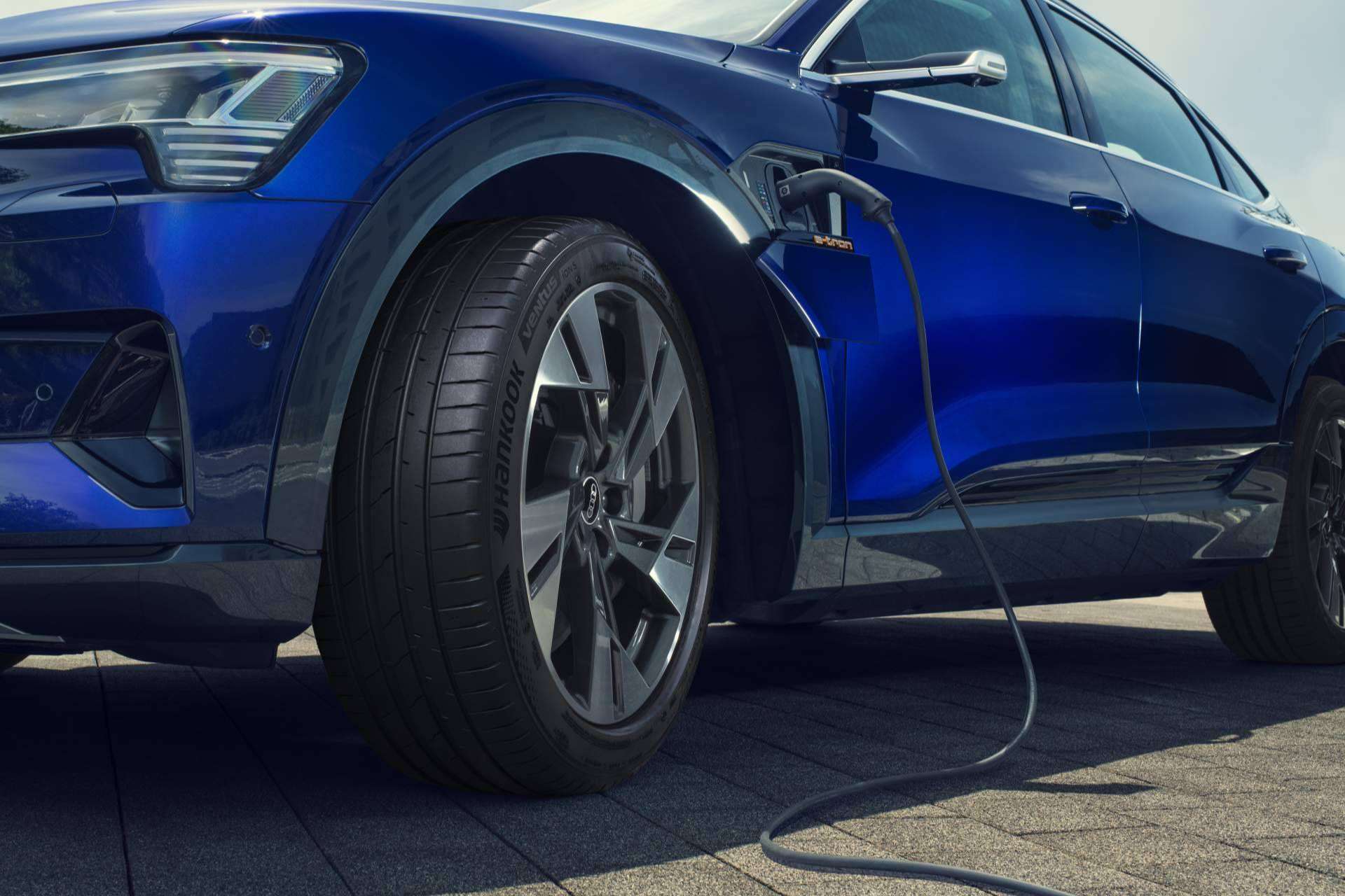Confortauto ofrece una amplia variedad de neumáticos para vehículos eléctricos