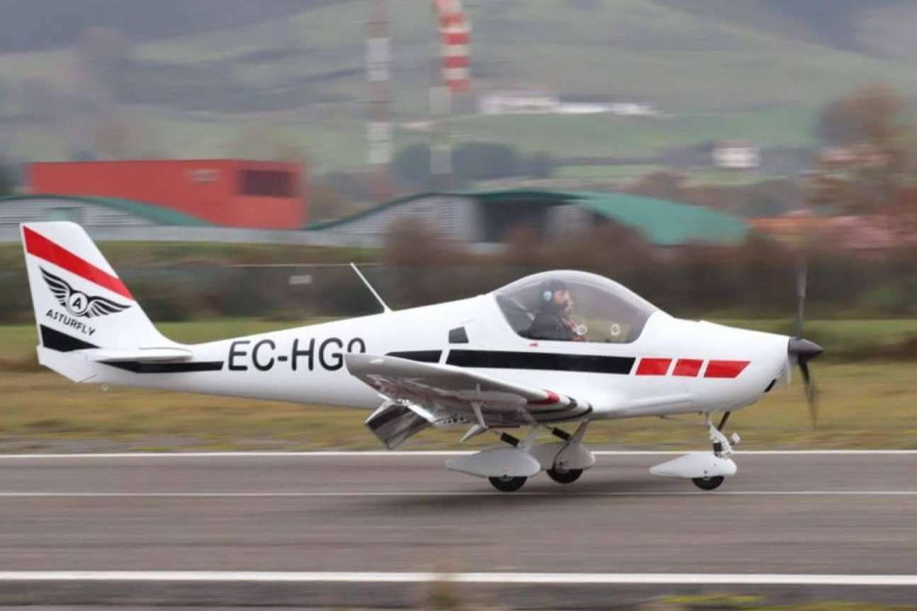 Recorrer los picos de Europa en avioneta con Asturfly