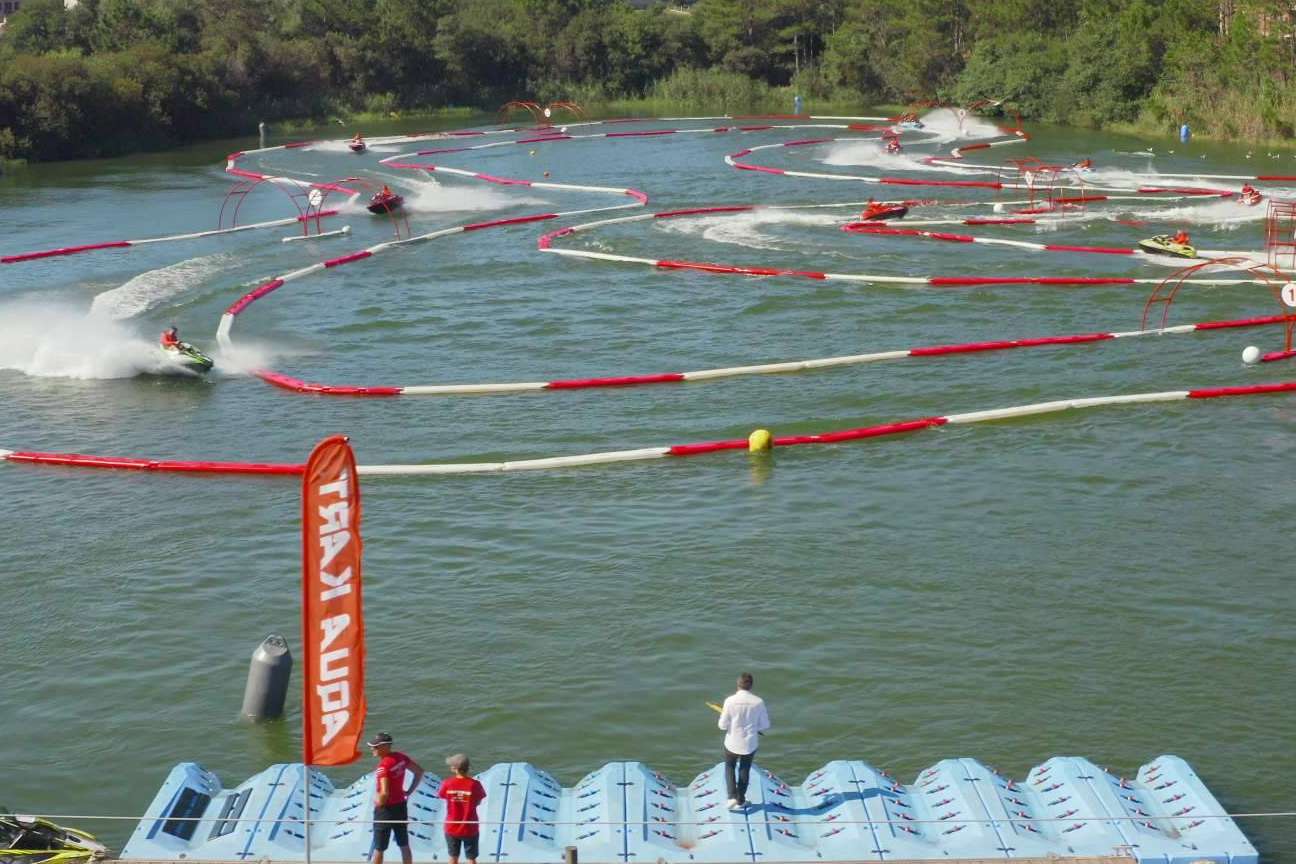 Experiencias de karting en Galicia con Racing Dakart