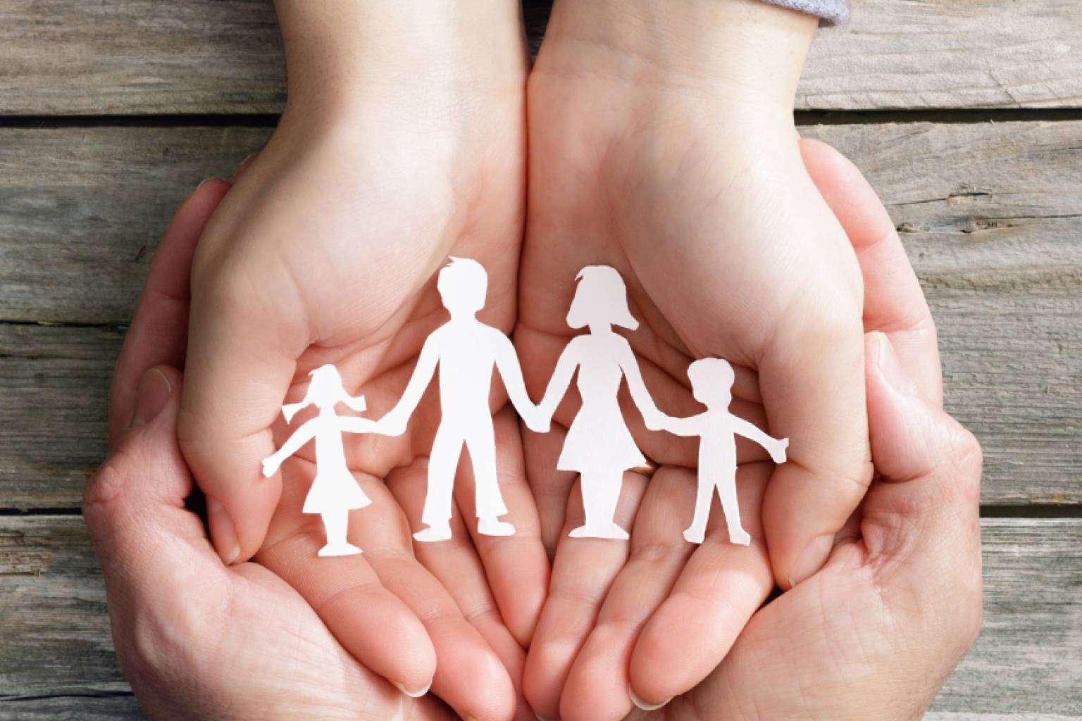 ¿Cómo afecta la edad a la contratación de un seguro de decesos?