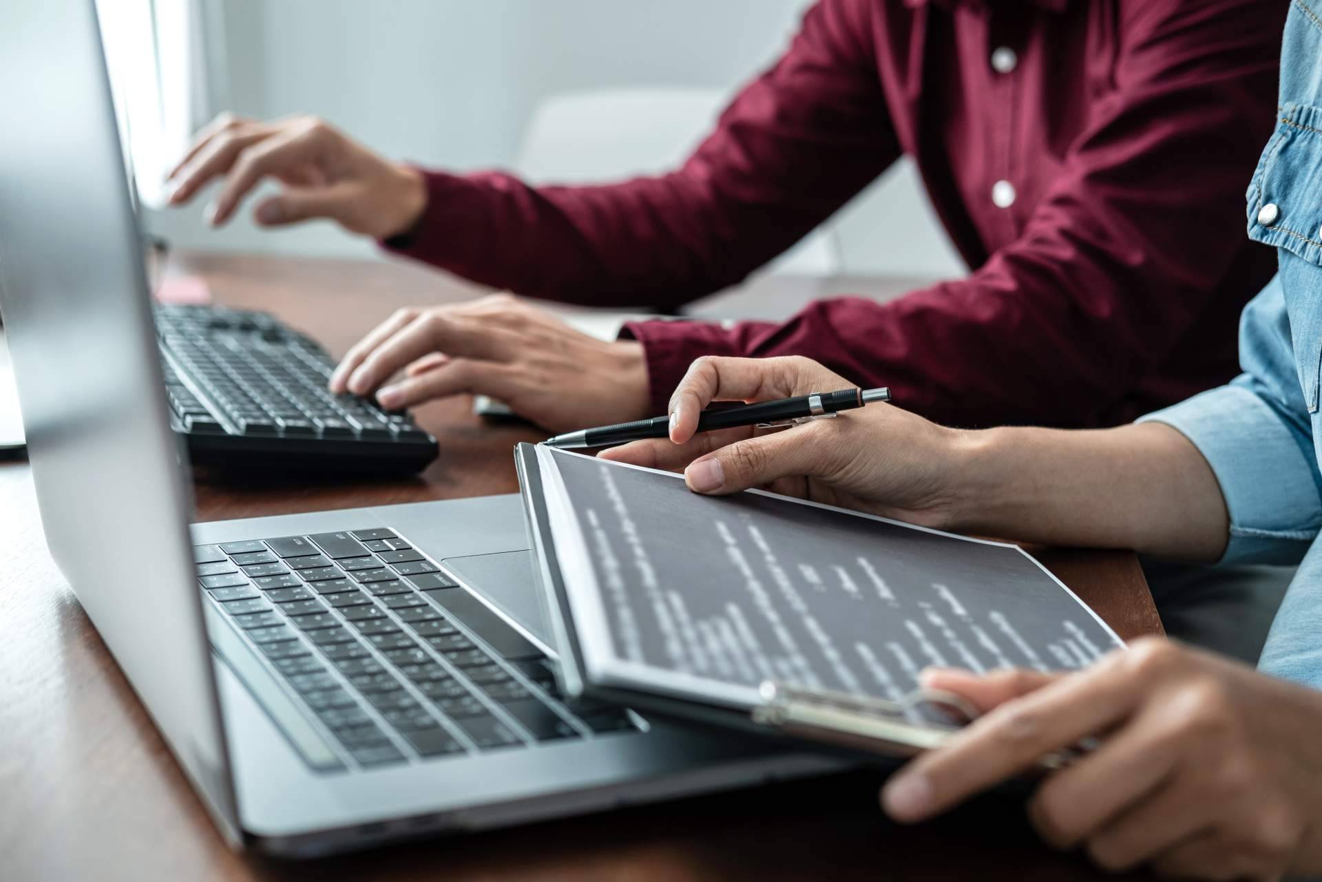 Perfex CRM; La solución integral para empresas en España, Cumplir con la Ley Antifraude y Facturae