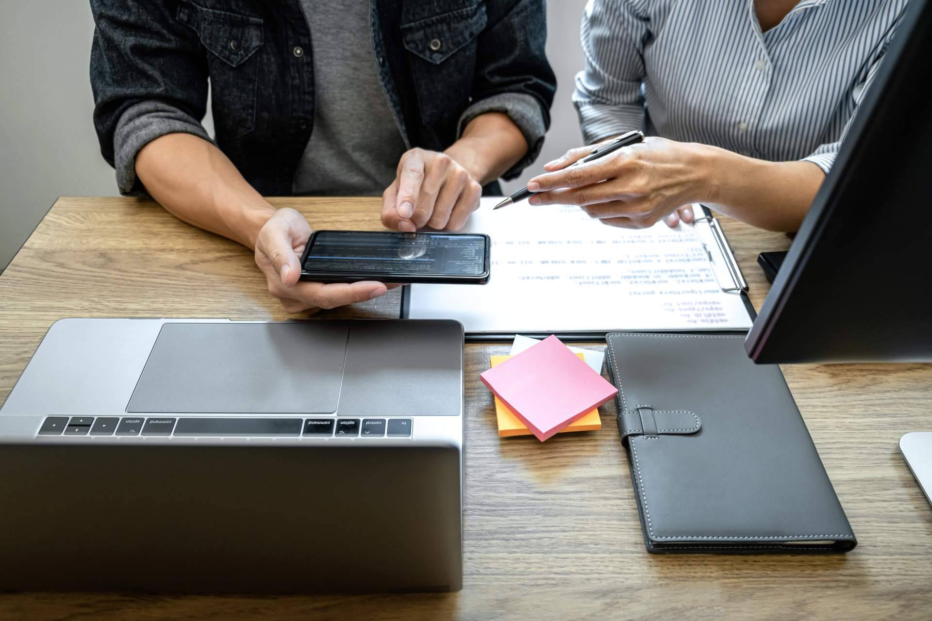 CEESA ofrece asesoría empresarial y software ERP para potenciar la competitividad de las pymes