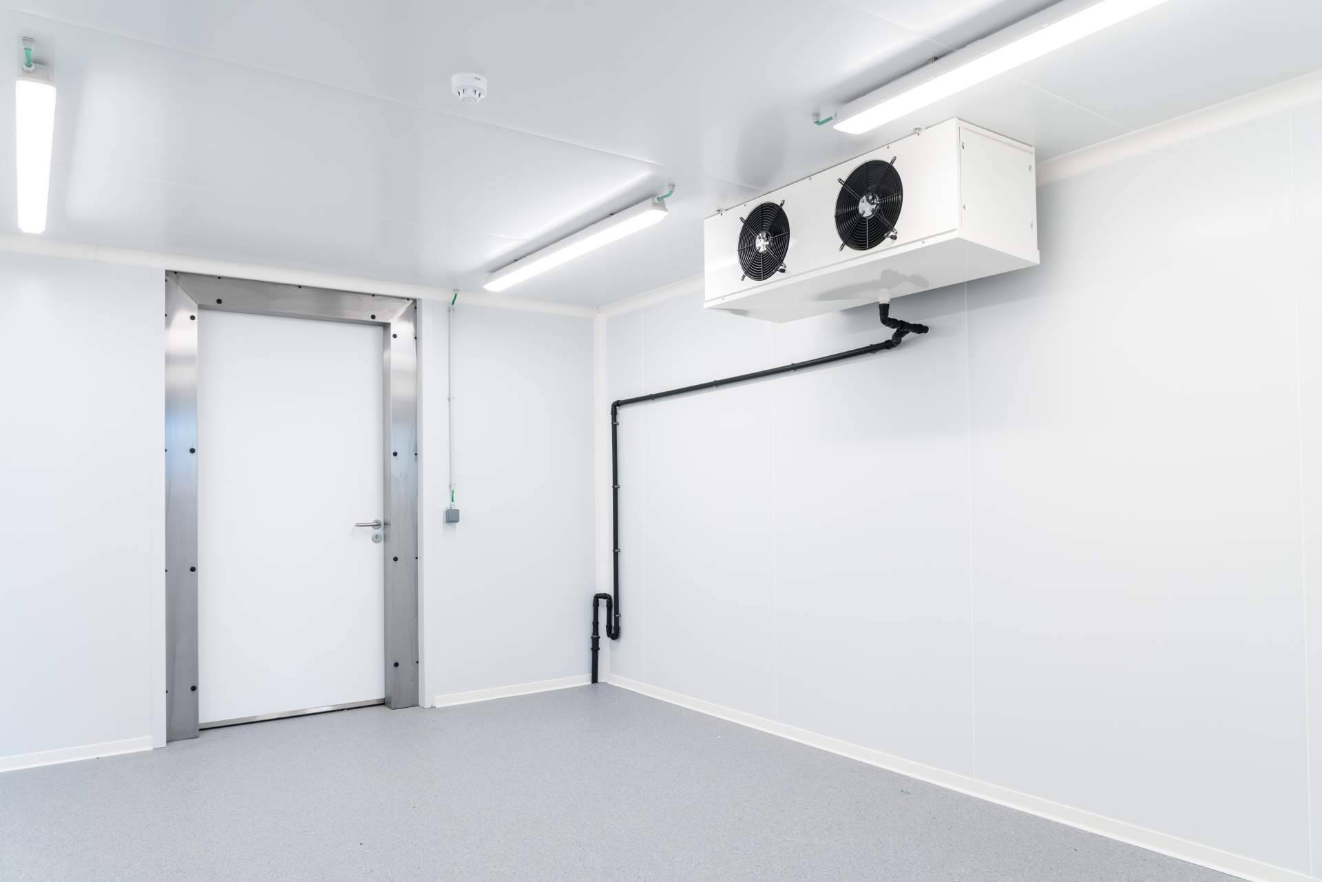 Reparaciones Climatit ofrece un servicio profesional de mantenimiento de salas frías en Santa Coloma de Gramenet