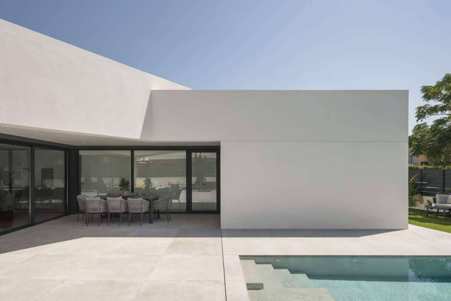 Arquitectura de vanguardia en el nuevo barrio residencial de moda en Valencia, Torre en Conill