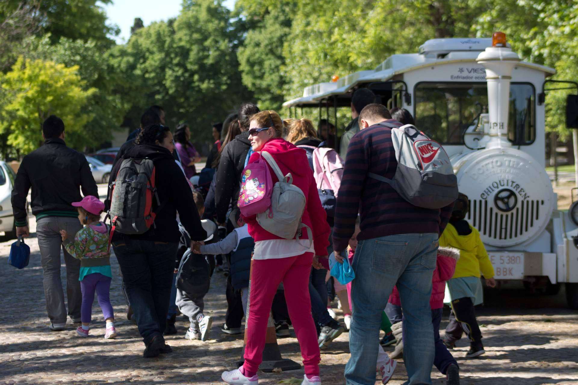 Explorar Aranjuez con Arantour, visitas guiadas y actividades inolvidables