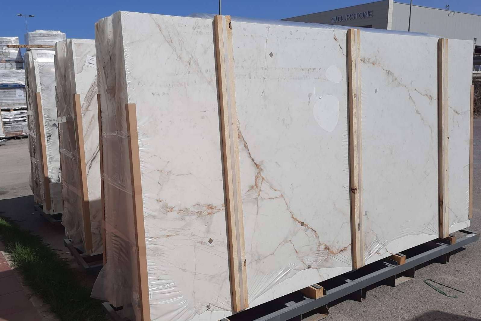 Azulejos Artegres lanza encimeras porcelánicas Neolith Outlet; exclusividad y diseño a precios únicos