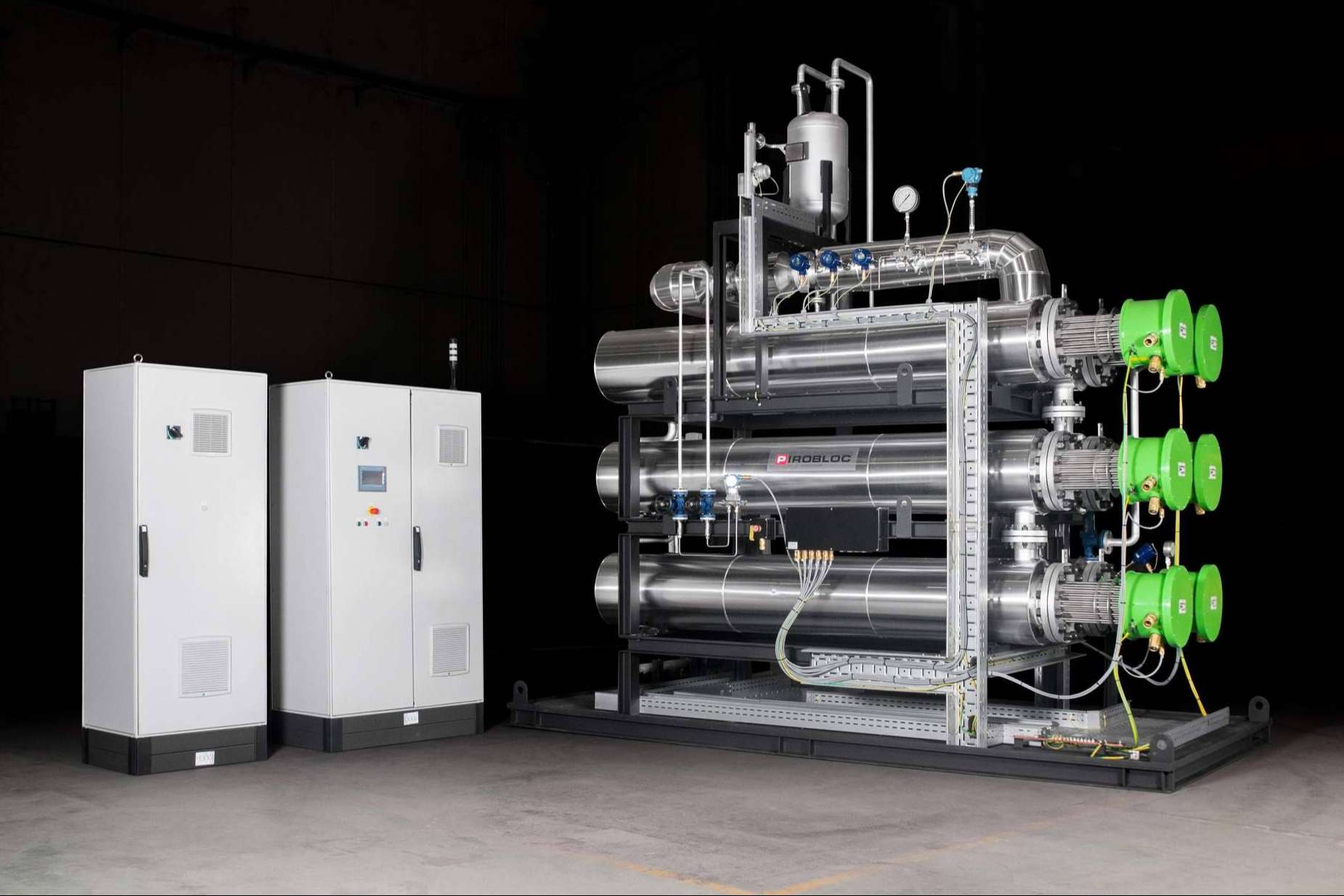 Colaboración estratégica entre Pirobloc y Suncom para un futuro más eficiente y sostenible