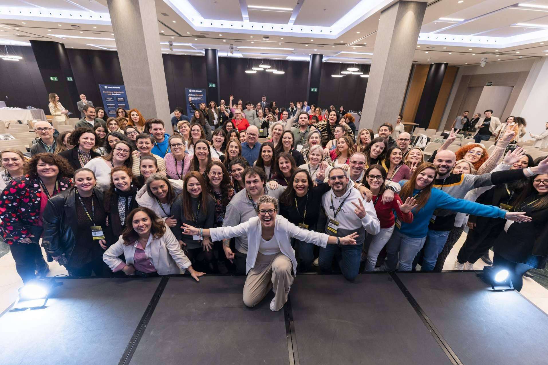 250 Profesionales se Reúnen para Transformar el Futuro del Mercado Digital