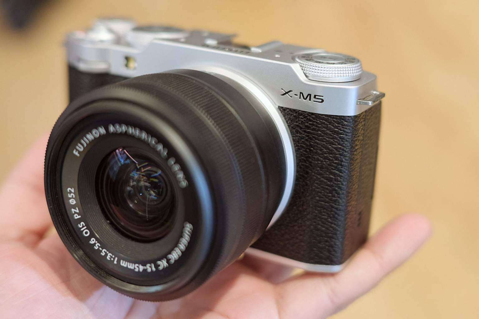 Desvelando la nueva Fujifilm X-M5; innovación en las manos (¿Era necesario?)