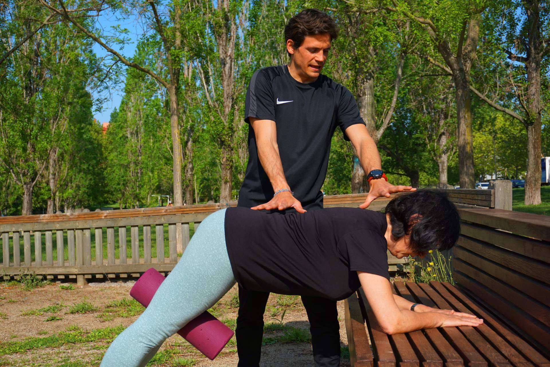 El entrenamiento de fuerza en grupo para mujeres que transforma la forma de entrenar