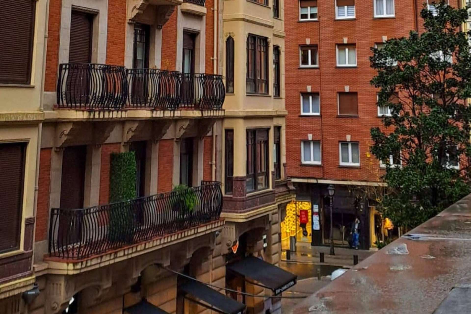Apertura de nuevo despacho en el centro de Bilbao