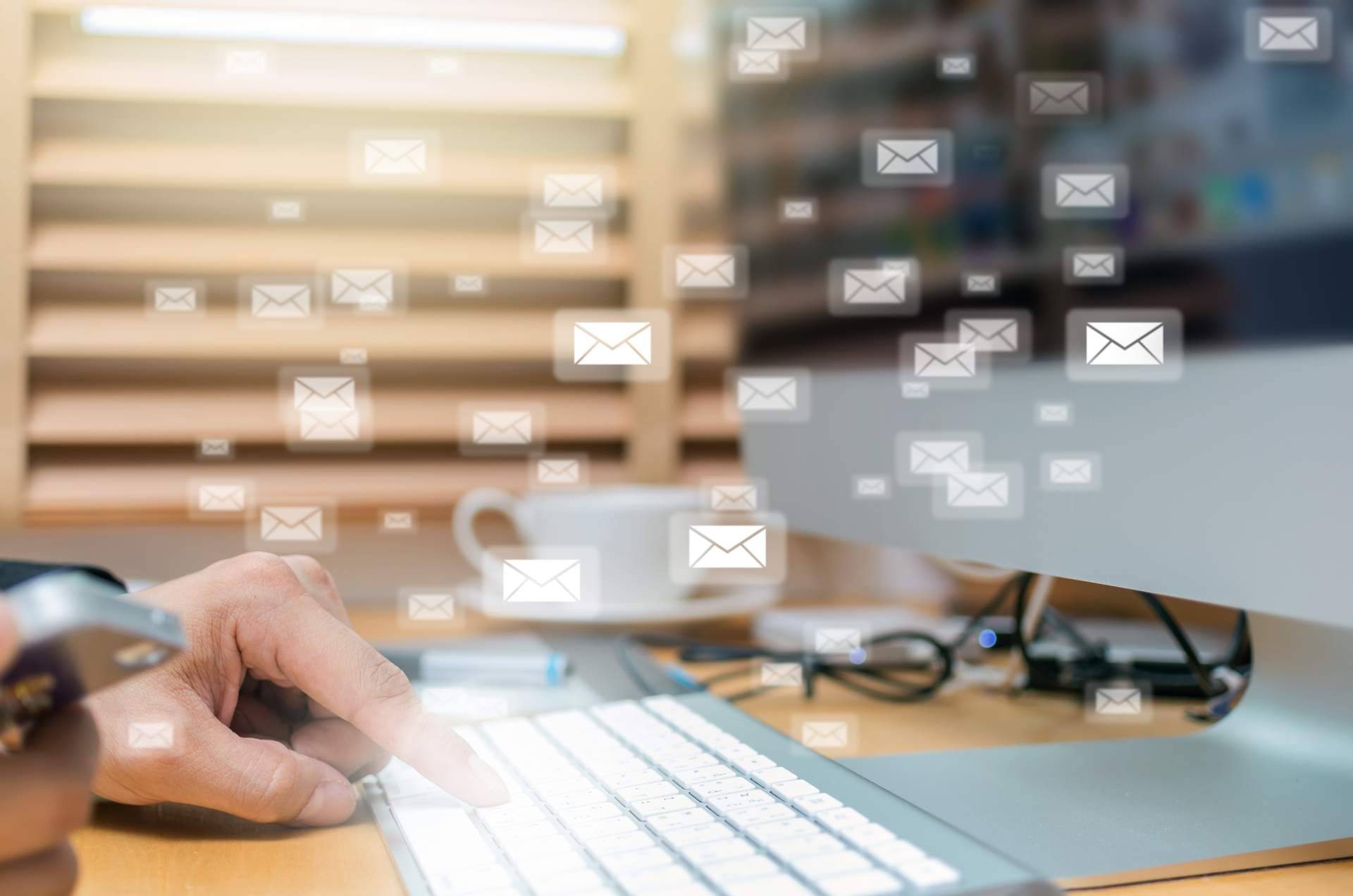 Israel Huerta automatiza la relación con la audiencia a través de su servicio de email marketing personalizado