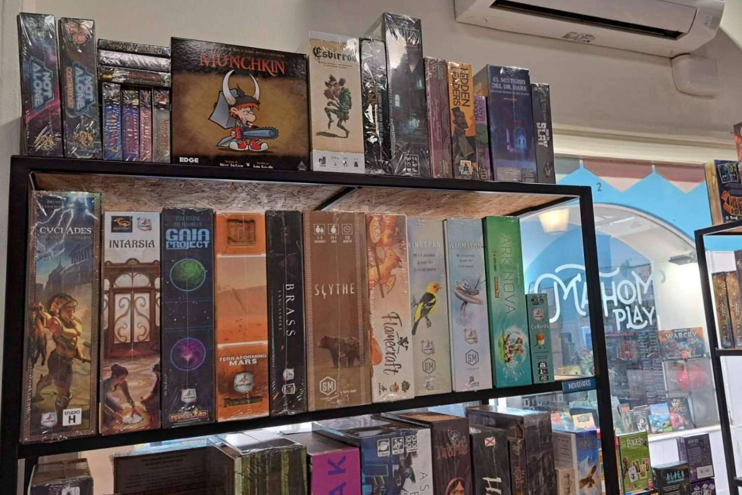 La tienda de juegos de mesa en línea Mathom Store amplía su oferta con novedades en juegos de mesa y rol