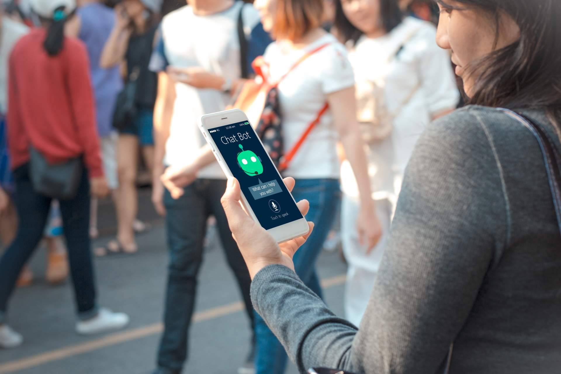 Funneltropia transforma la interacción empresarial mediante chatbots con IA personalizados