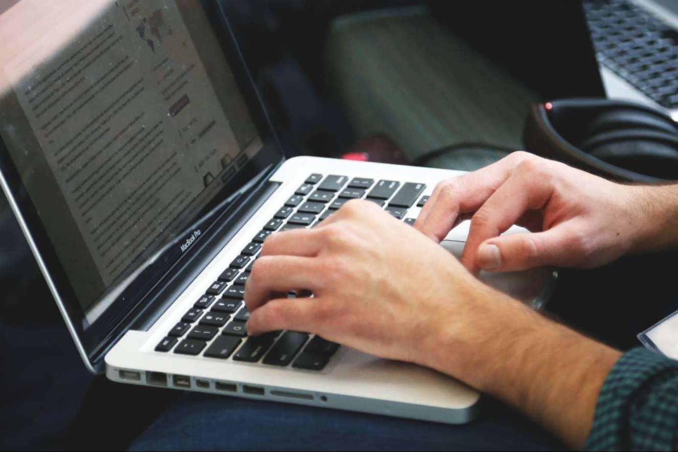 El método número 1 que permite ahorrar a los españoles; Mac reacondicionados al 80%